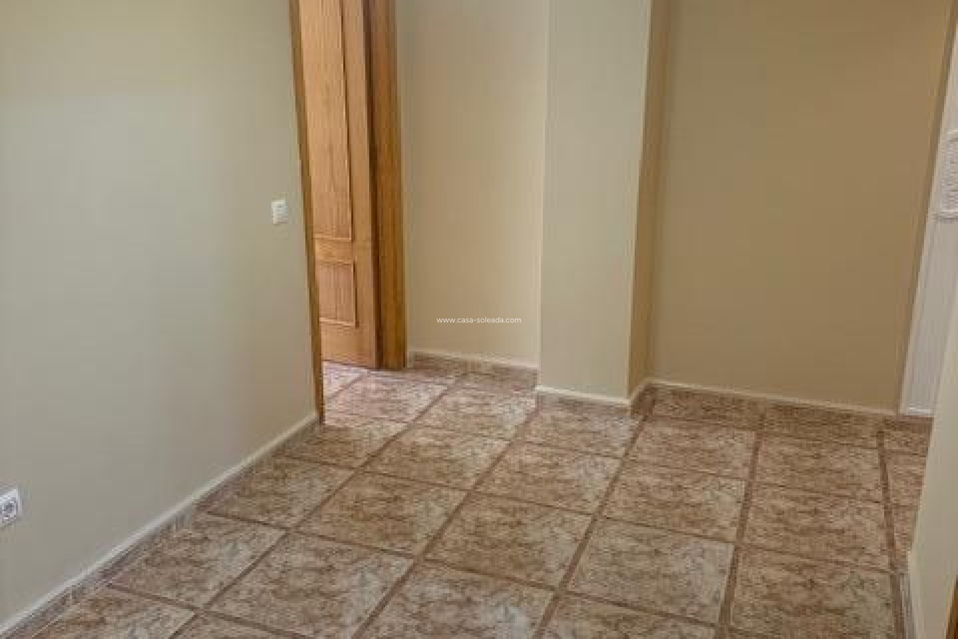 Resale - Apartment / flat - Torrevieja - Center