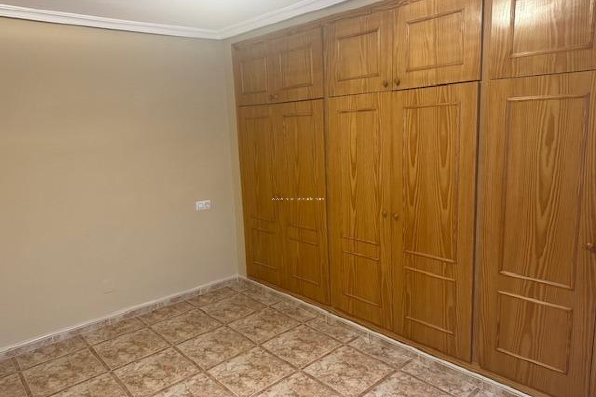 Resale - Apartment / flat - Torrevieja - Center