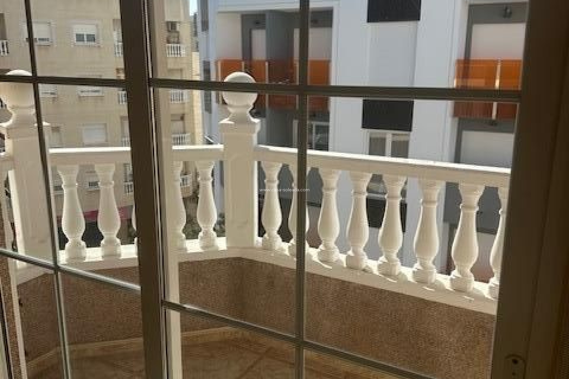 Resale - Apartment / flat - Torrevieja - Center