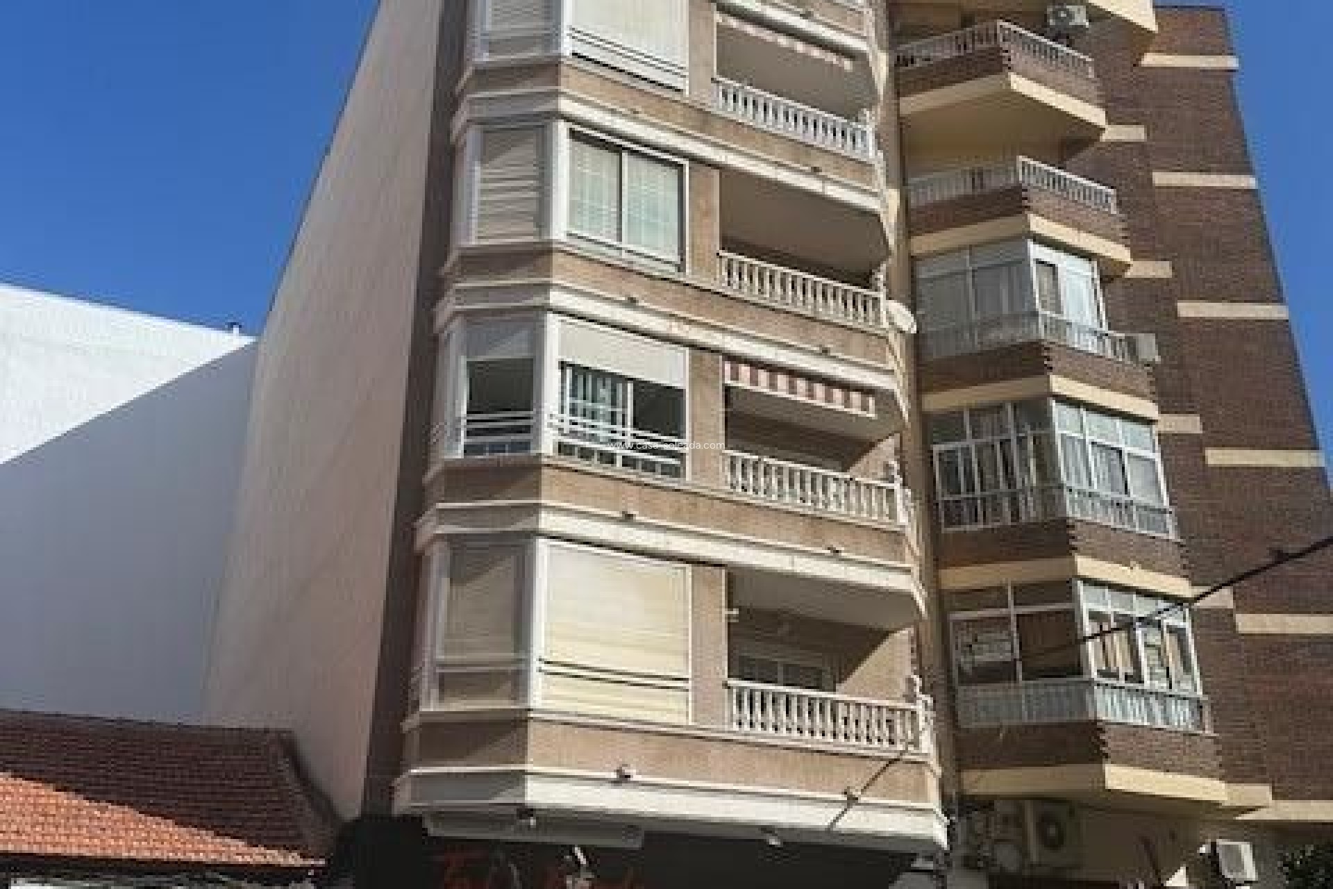 Resale - Apartment / flat - Torrevieja - Center