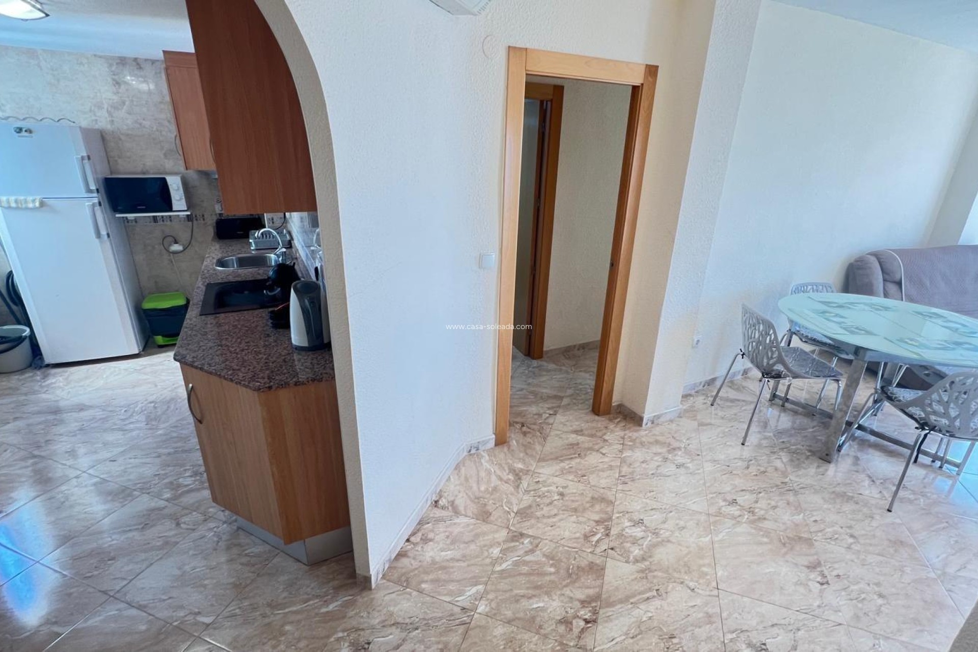 Resale - Apartment / flat - Torrevieja - Center