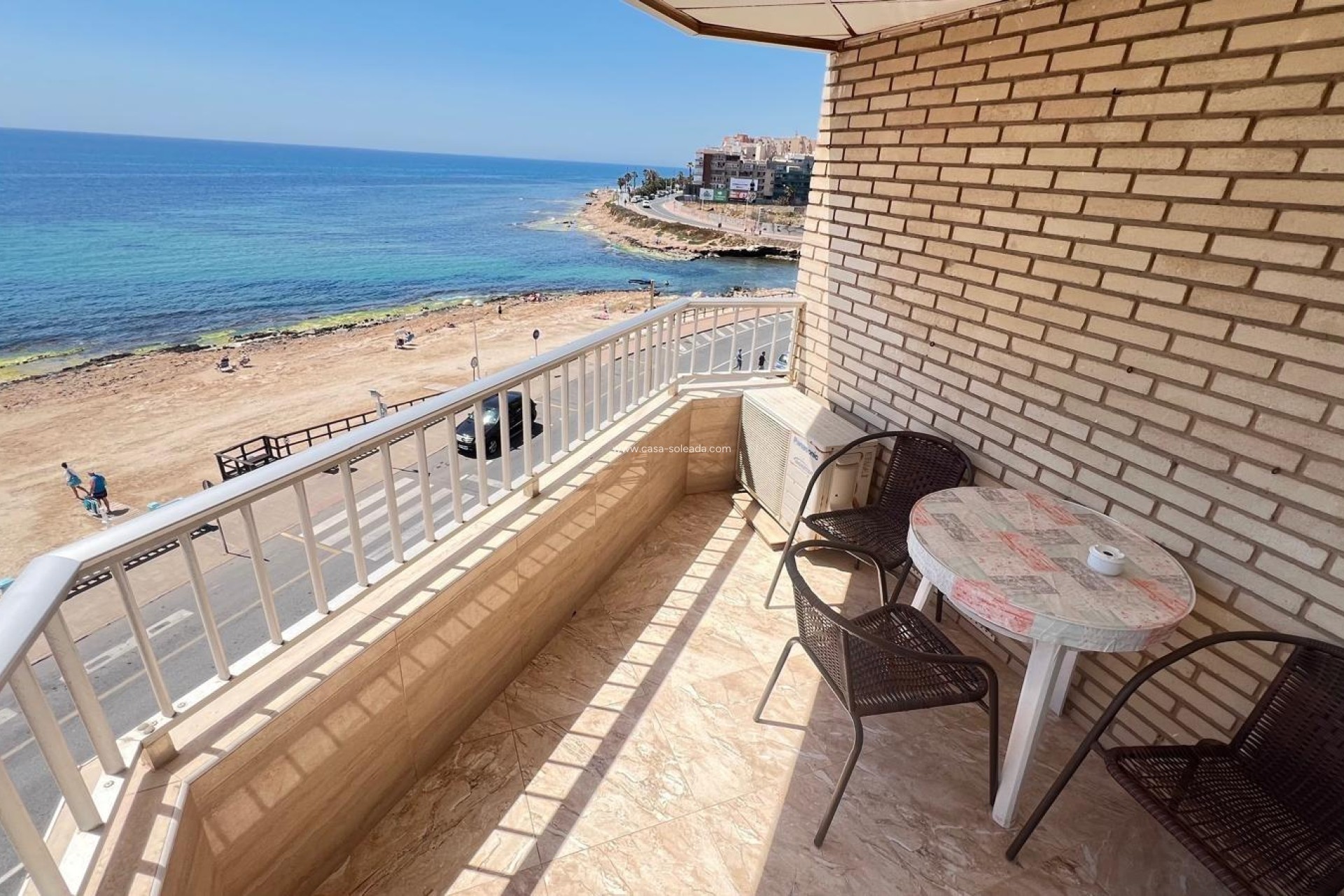 Resale - Apartment / flat - Torrevieja - Center