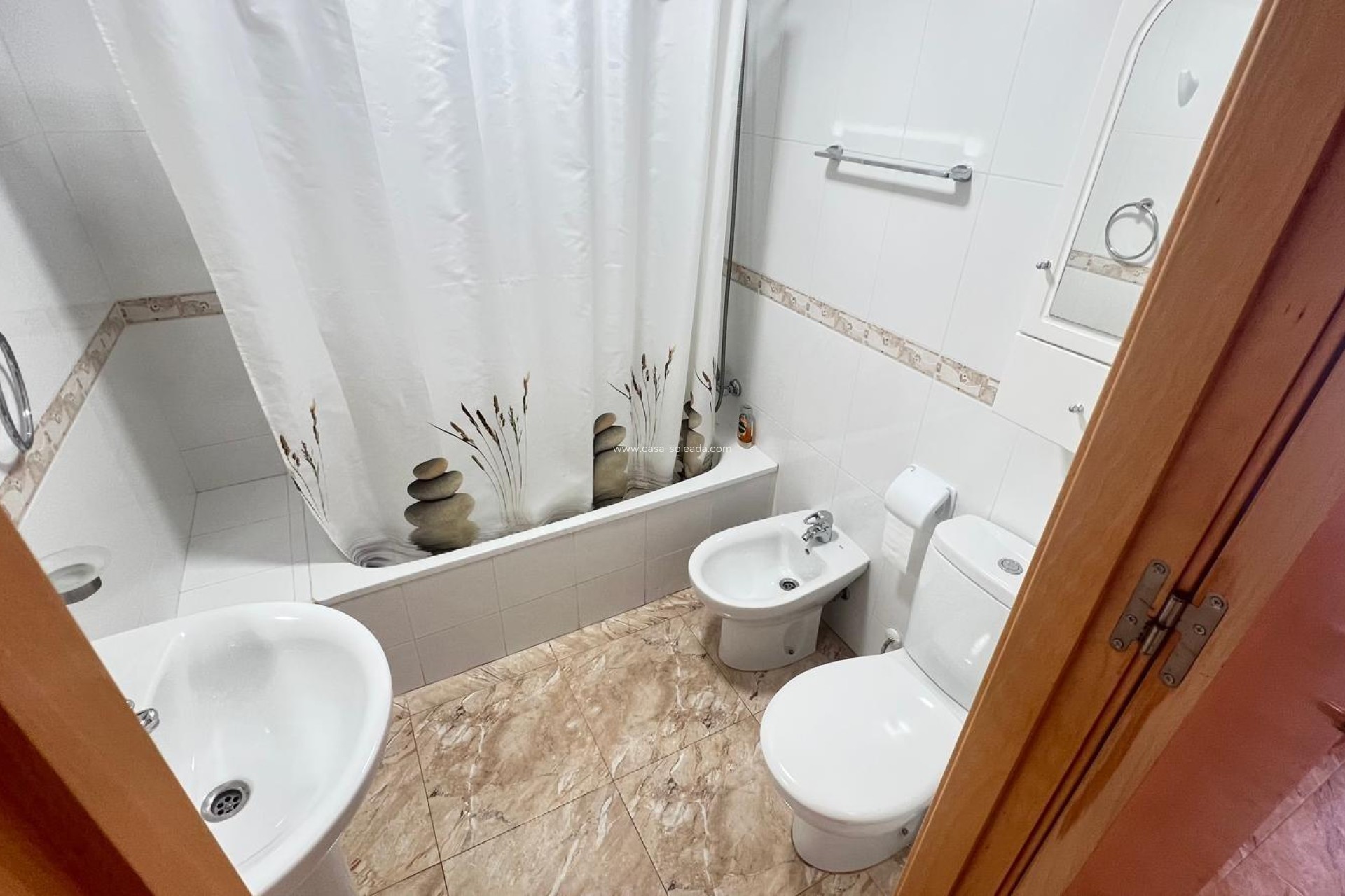 Resale - Apartment / flat - Torrevieja - Center