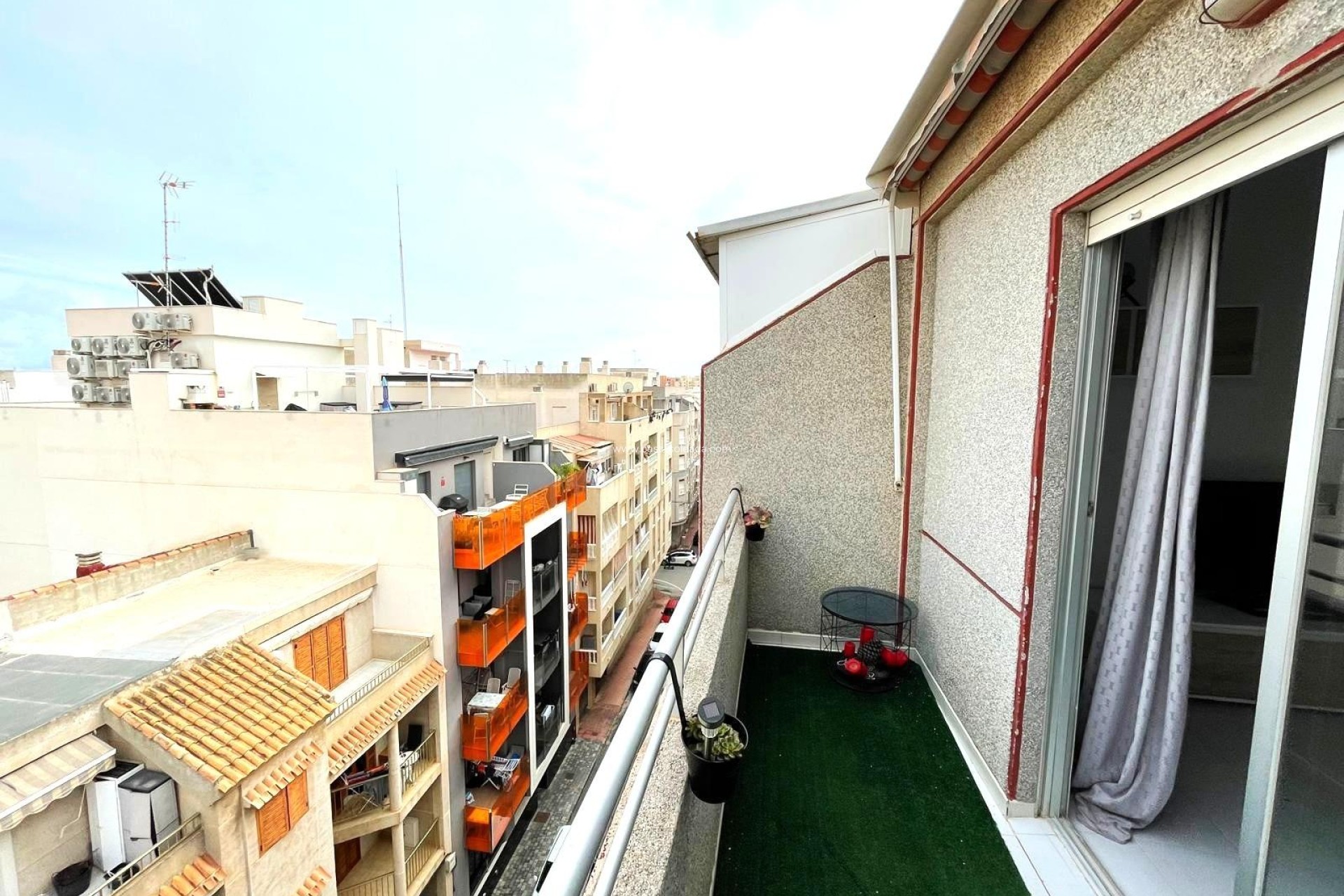 Resale - Apartment / flat - Torrevieja - Center