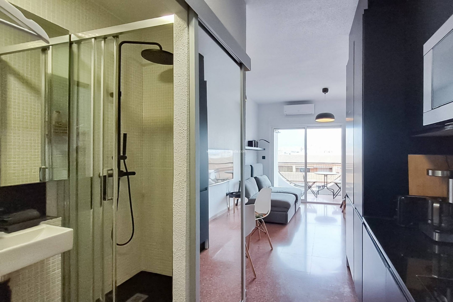 Resale - Apartment / flat - Torrevieja - Center
