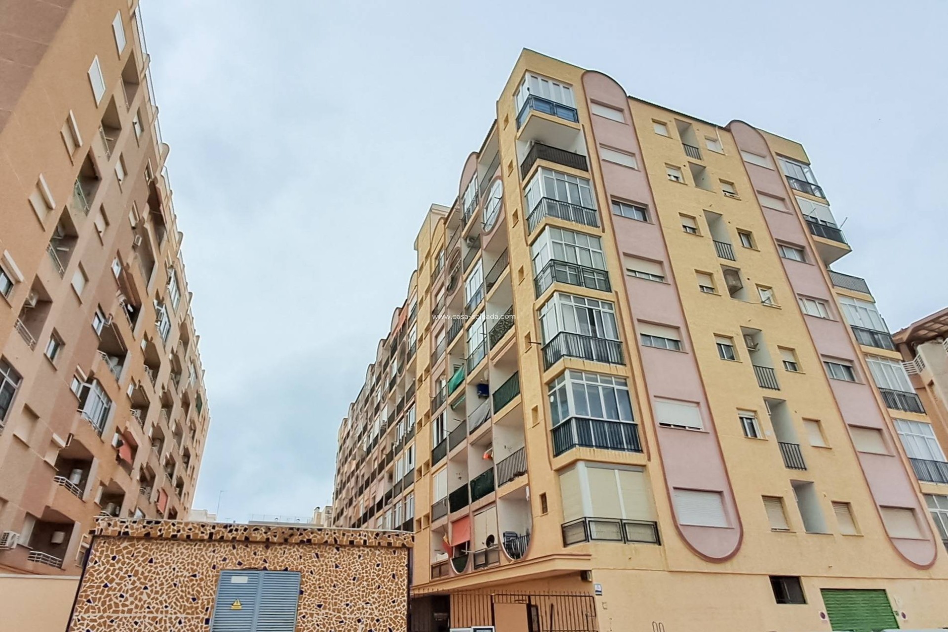Resale - Apartment / flat - Torrevieja - Center