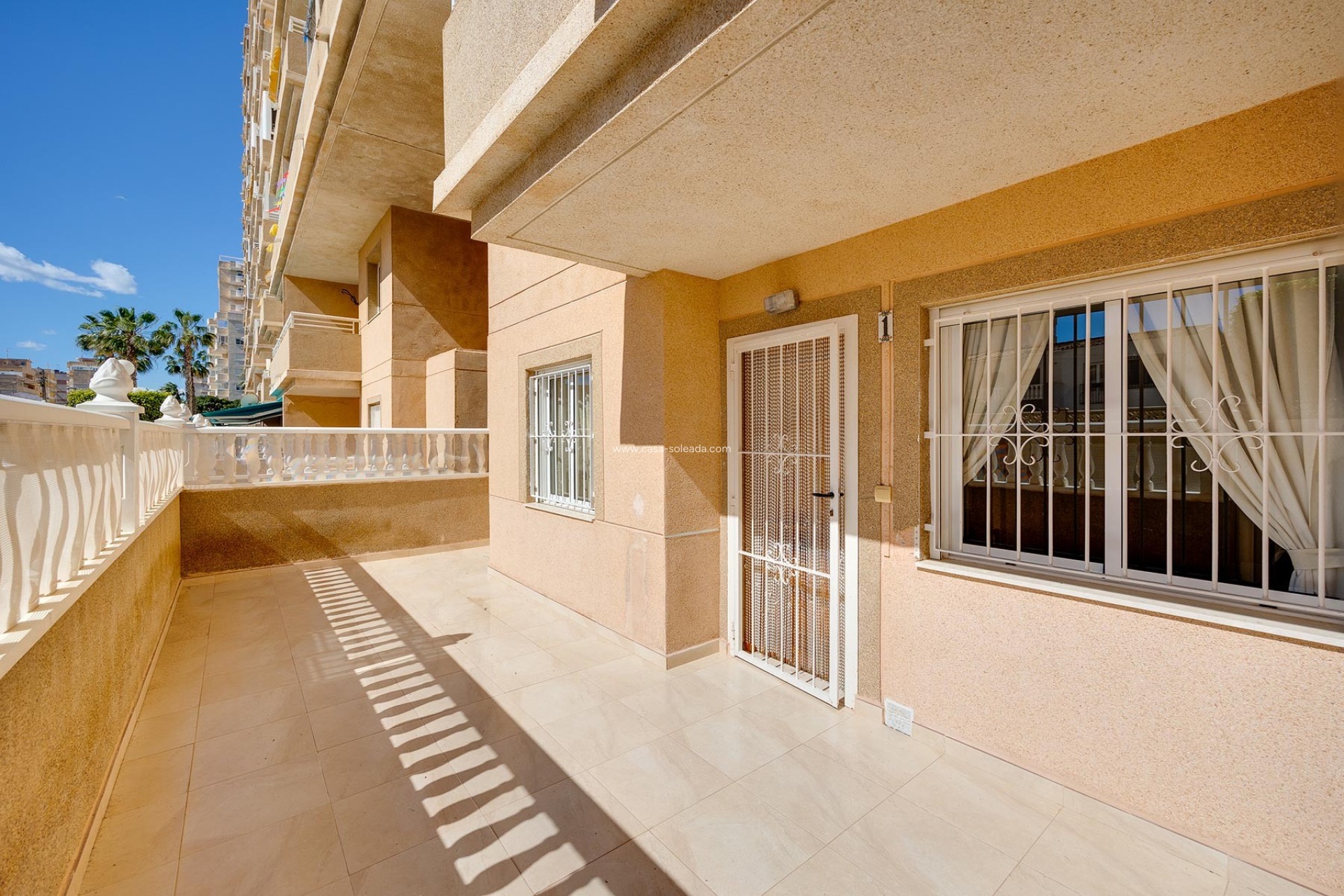 Resale - Apartment / flat - Torrevieja - Costa Blanca