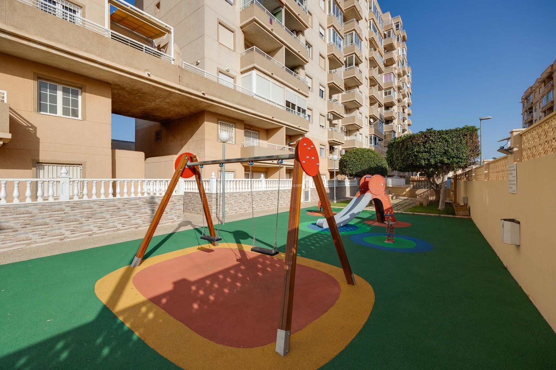 Resale - Apartment / flat - Torrevieja - Costa Blanca