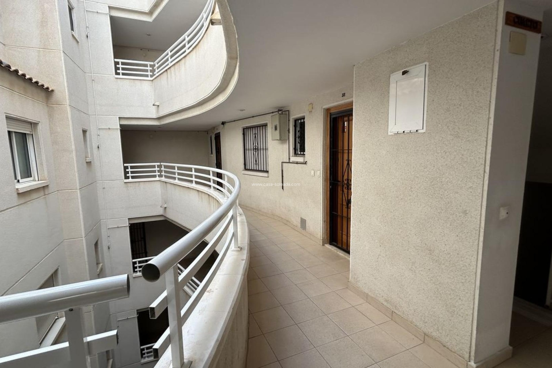 Resale - Apartment / flat - Torrevieja - Costa Blanca