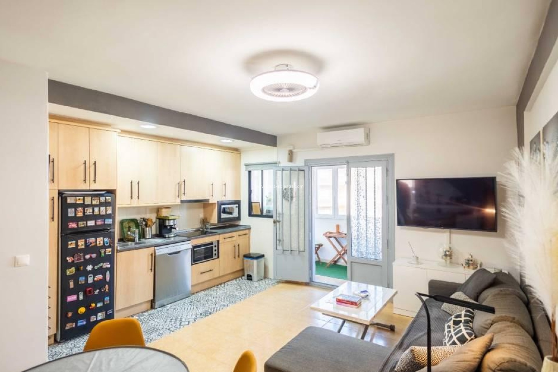 Resale - Apartment / flat - Torrevieja - Costa Blanca