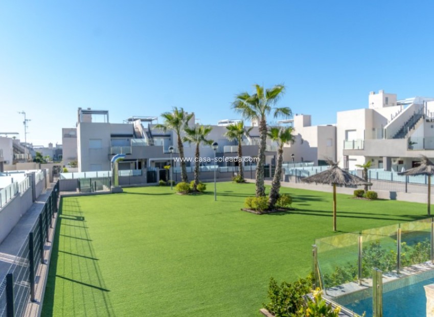 Resale - Apartment / flat - Torrevieja - Costa Blanca