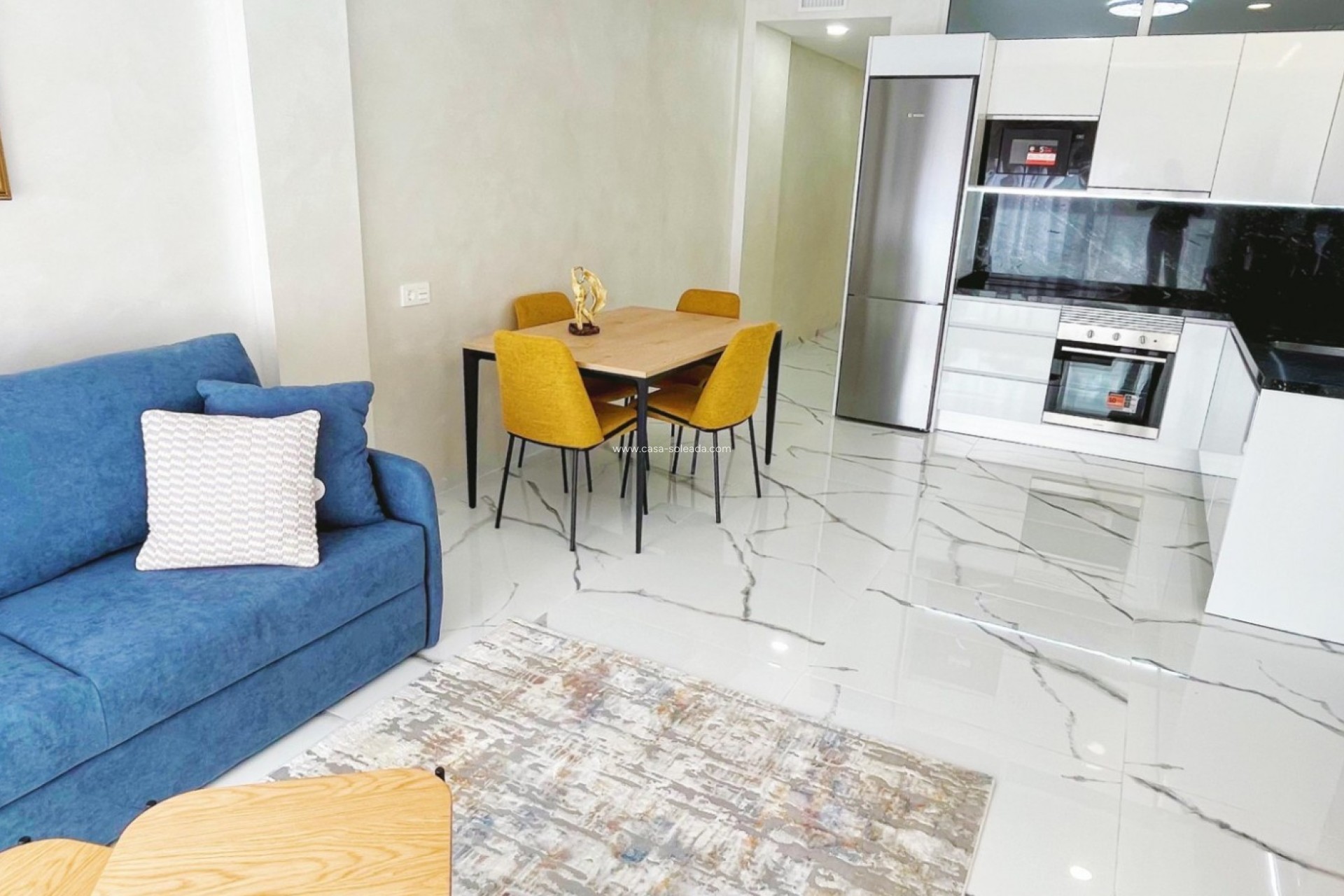Resale - Apartment / flat - Torrevieja - Costa Blanca