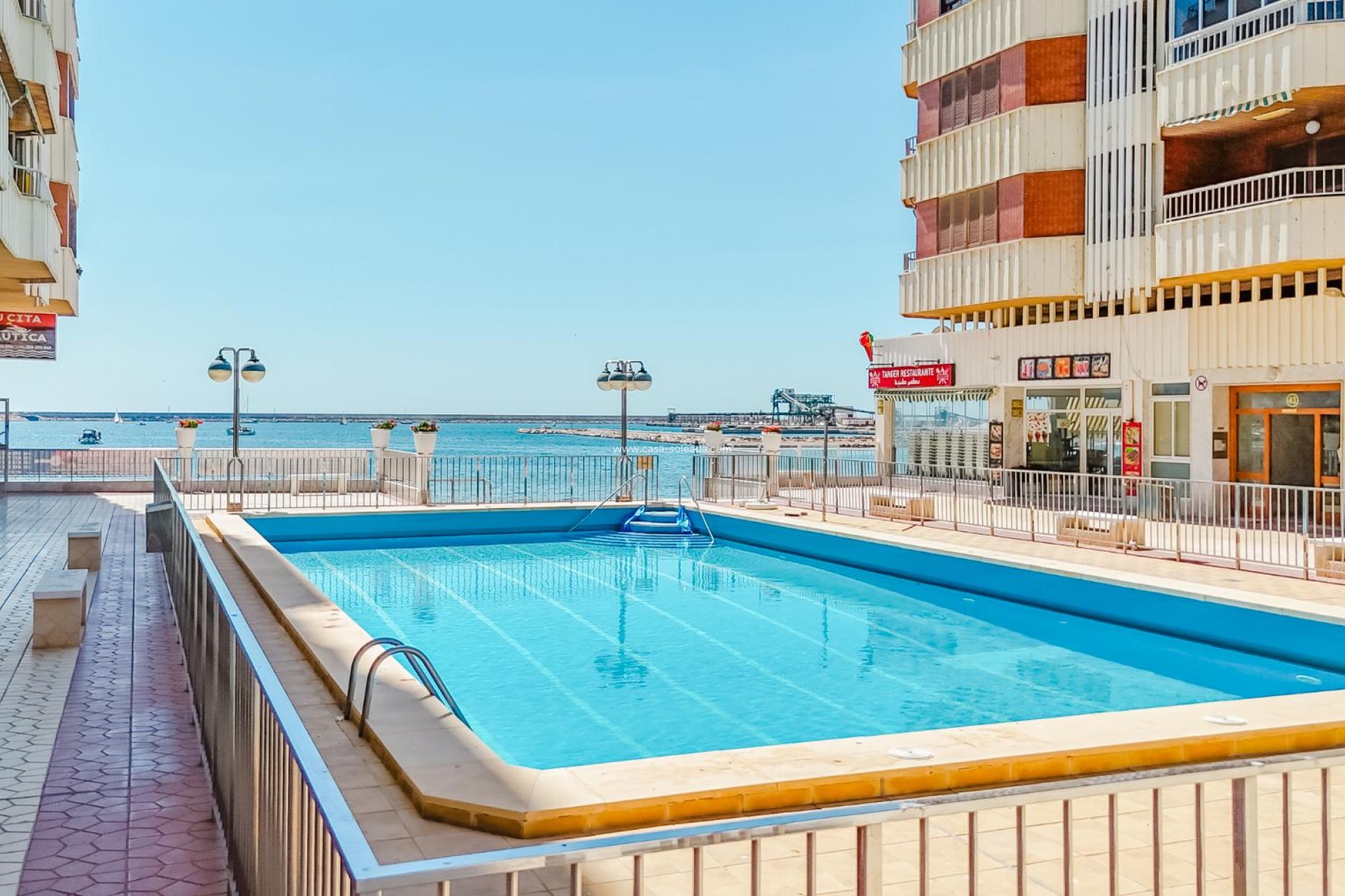 Resale - Apartment / flat - Torrevieja - Costa Blanca