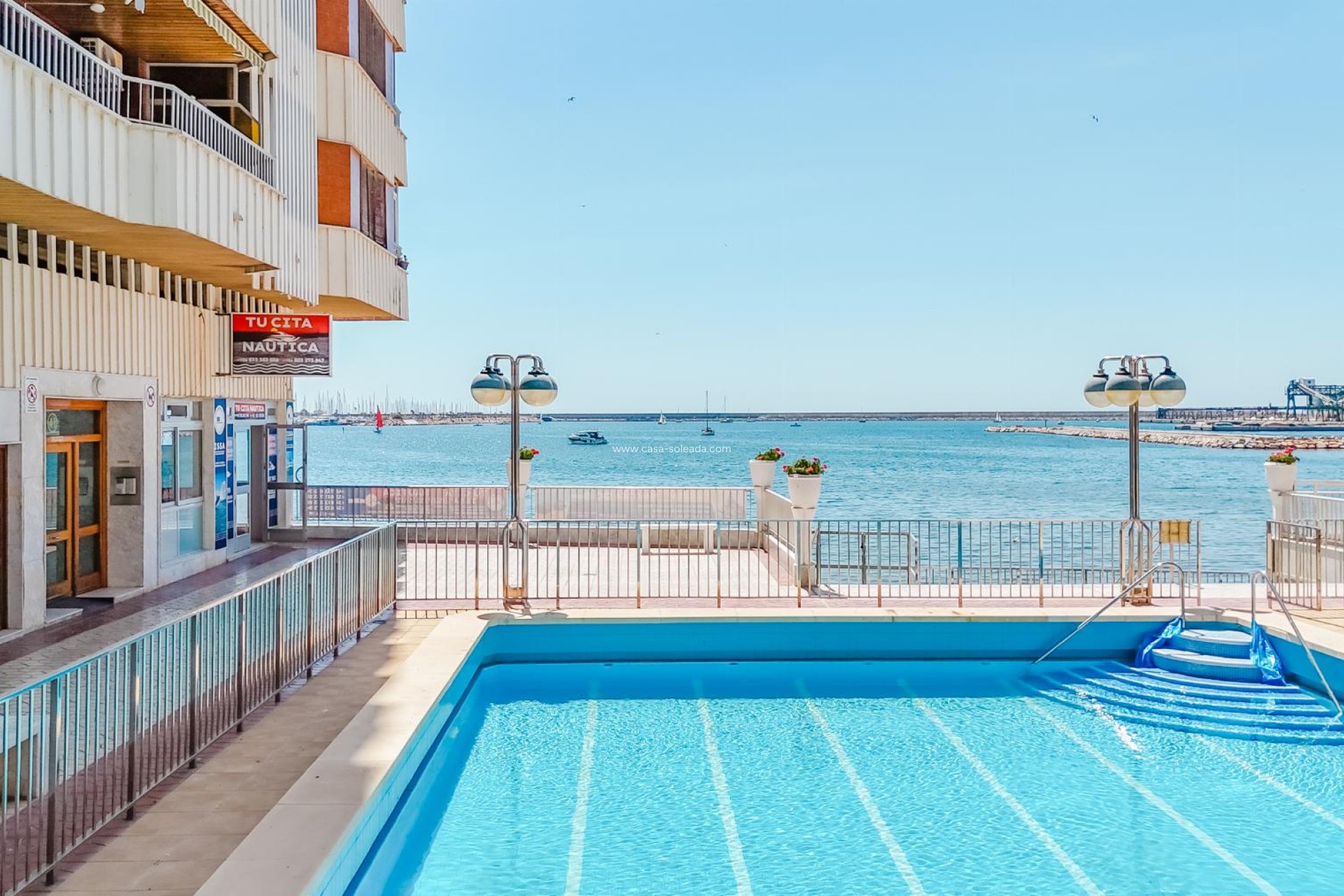 Resale - Apartment / flat - Torrevieja - Costa Blanca