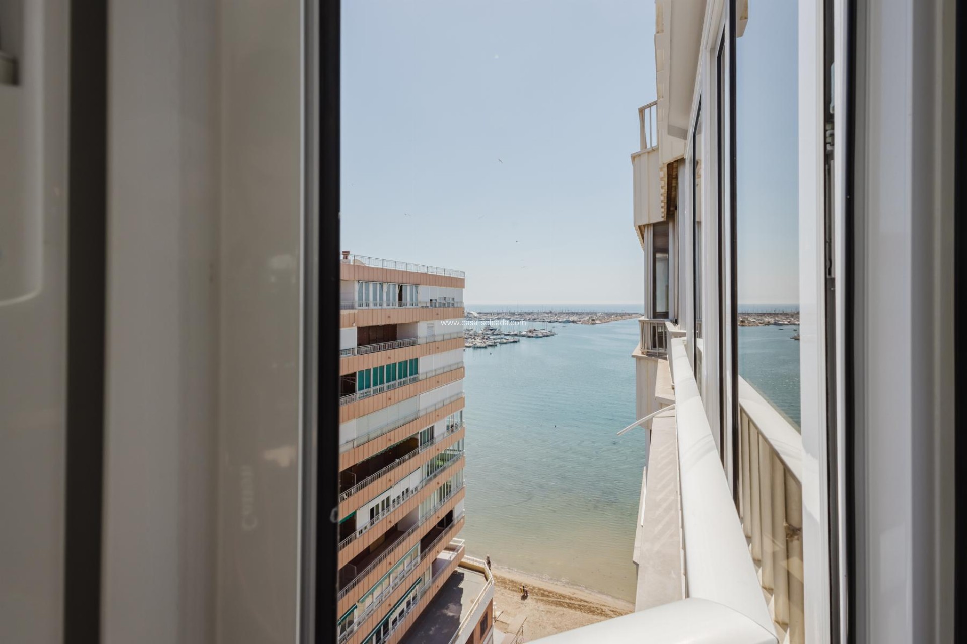 Resale - Apartment / flat - Torrevieja - Costa Blanca