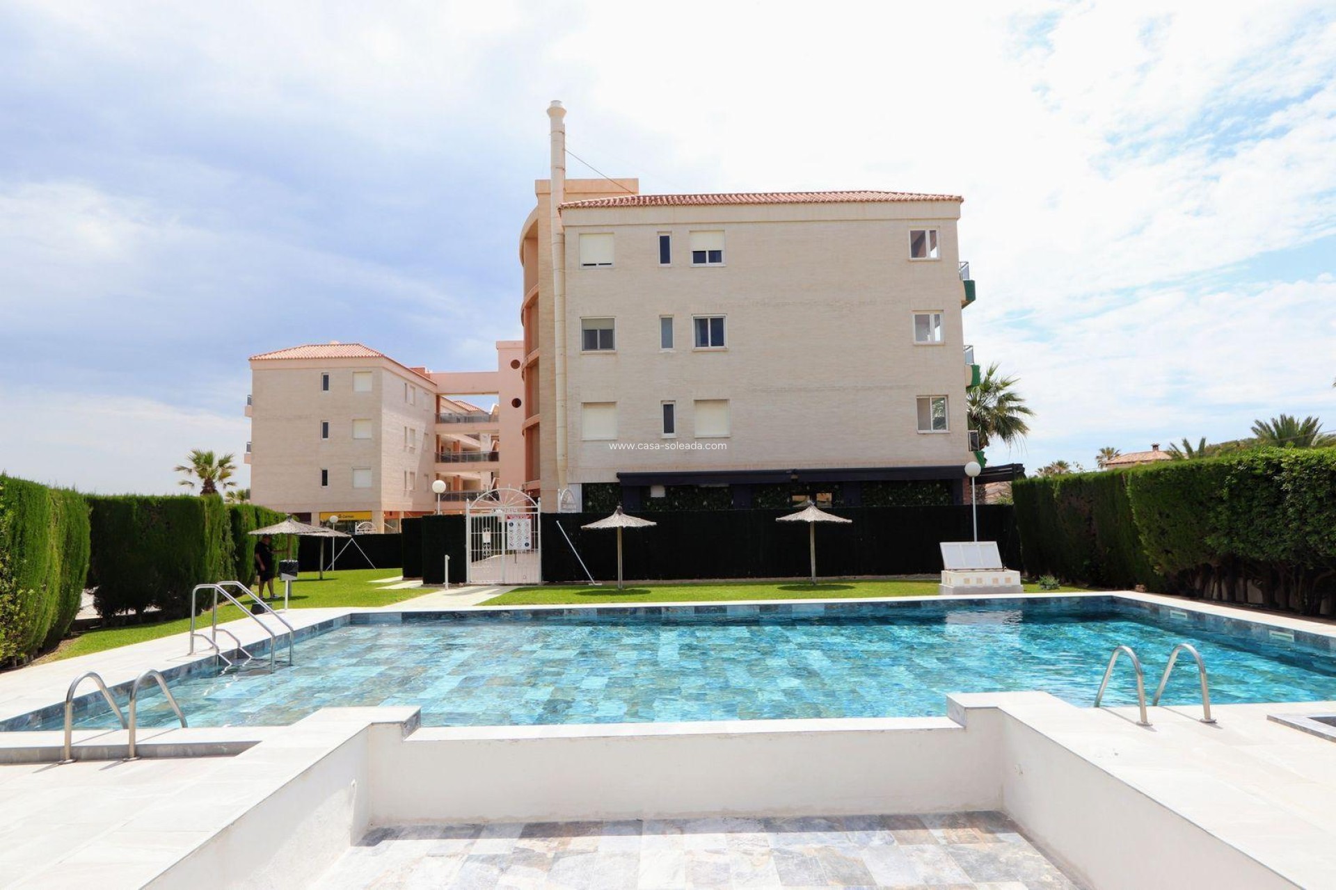 Resale - Apartment / flat - Torrevieja - Costa Blanca