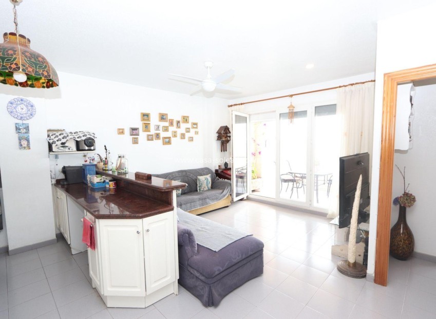 Resale - Apartment / flat - Torrevieja - Costa Blanca