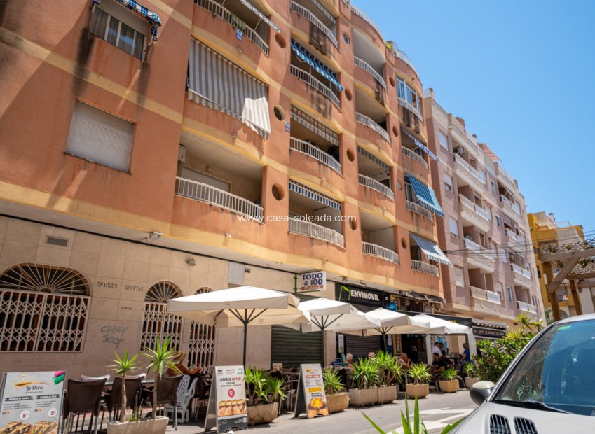 Resale - Apartment / flat - Torrevieja - Costa Blanca