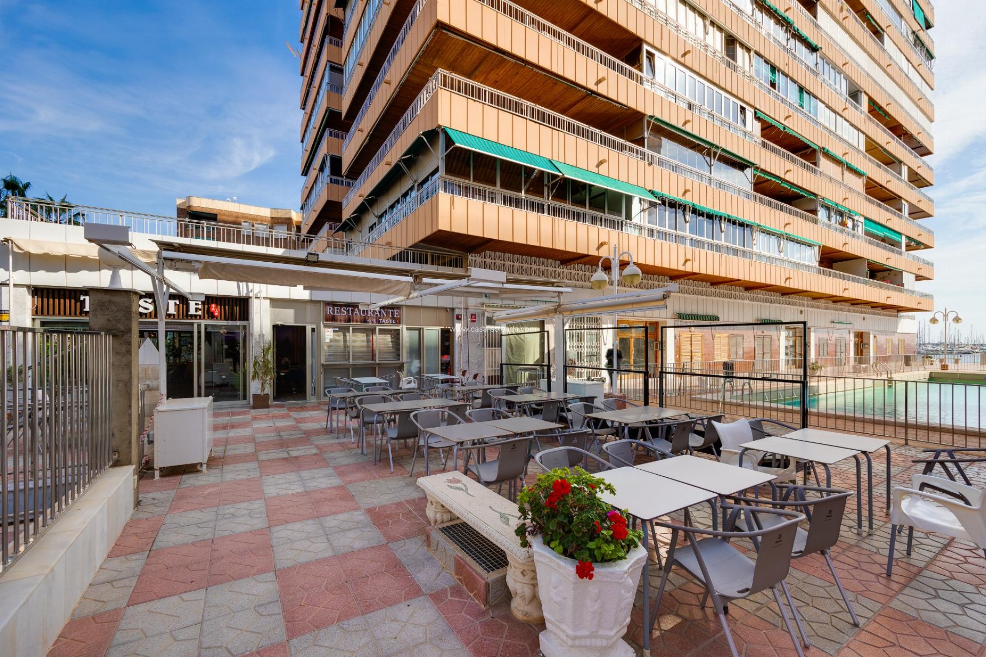 Resale - Apartment / flat - Torrevieja - Costa Blanca