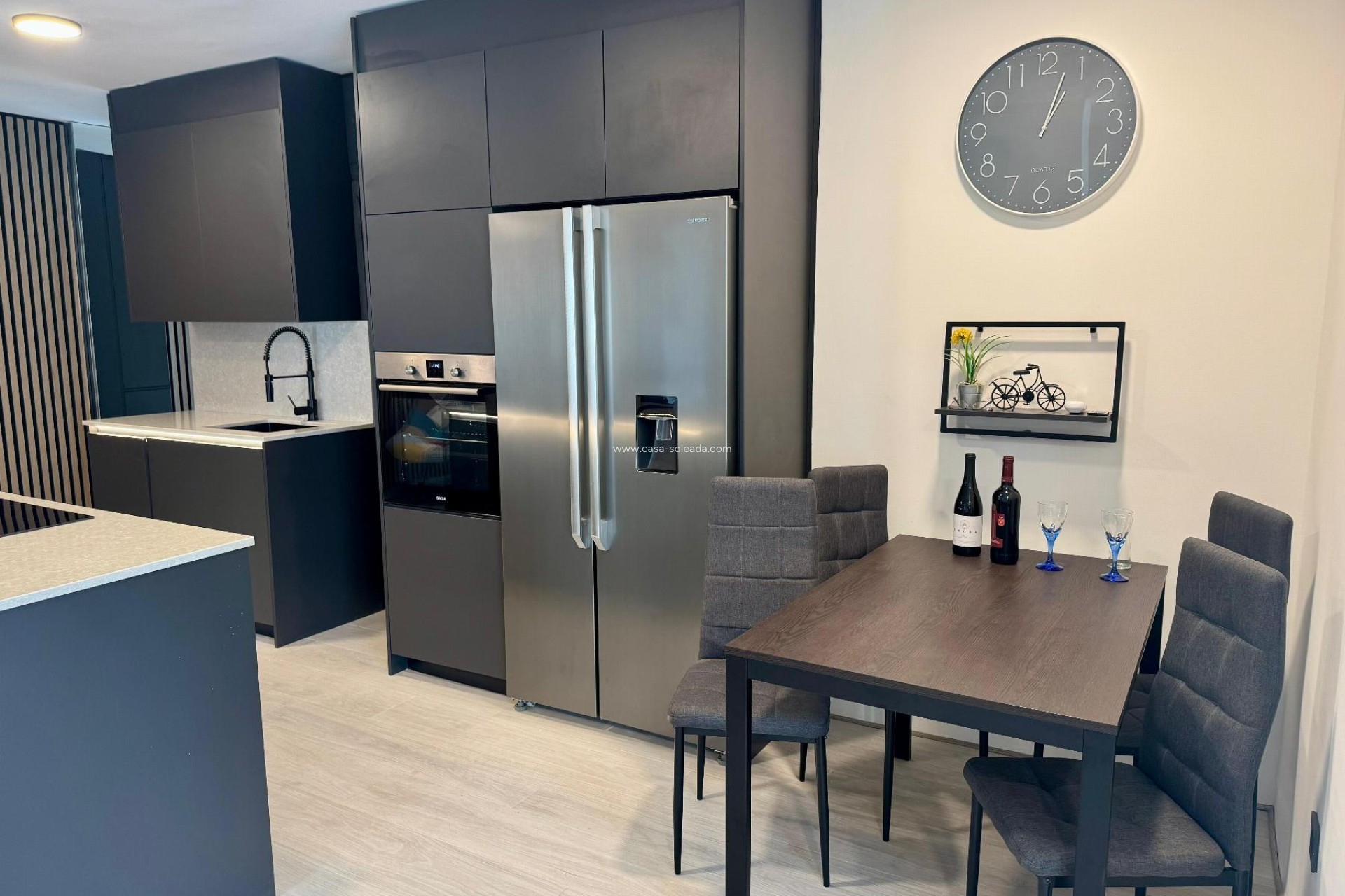 Resale - Apartment / flat - Torrevieja - Costa Blanca