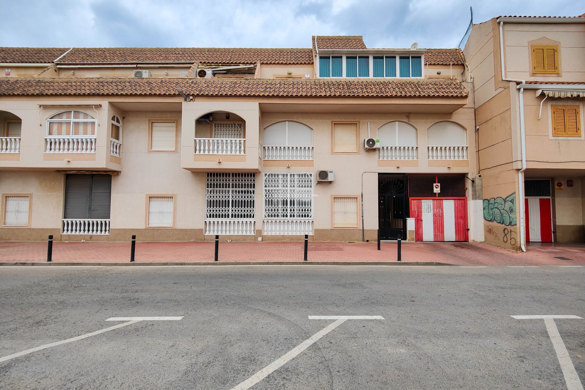 Resale - Apartment / flat - Torrevieja - Costa Blanca
