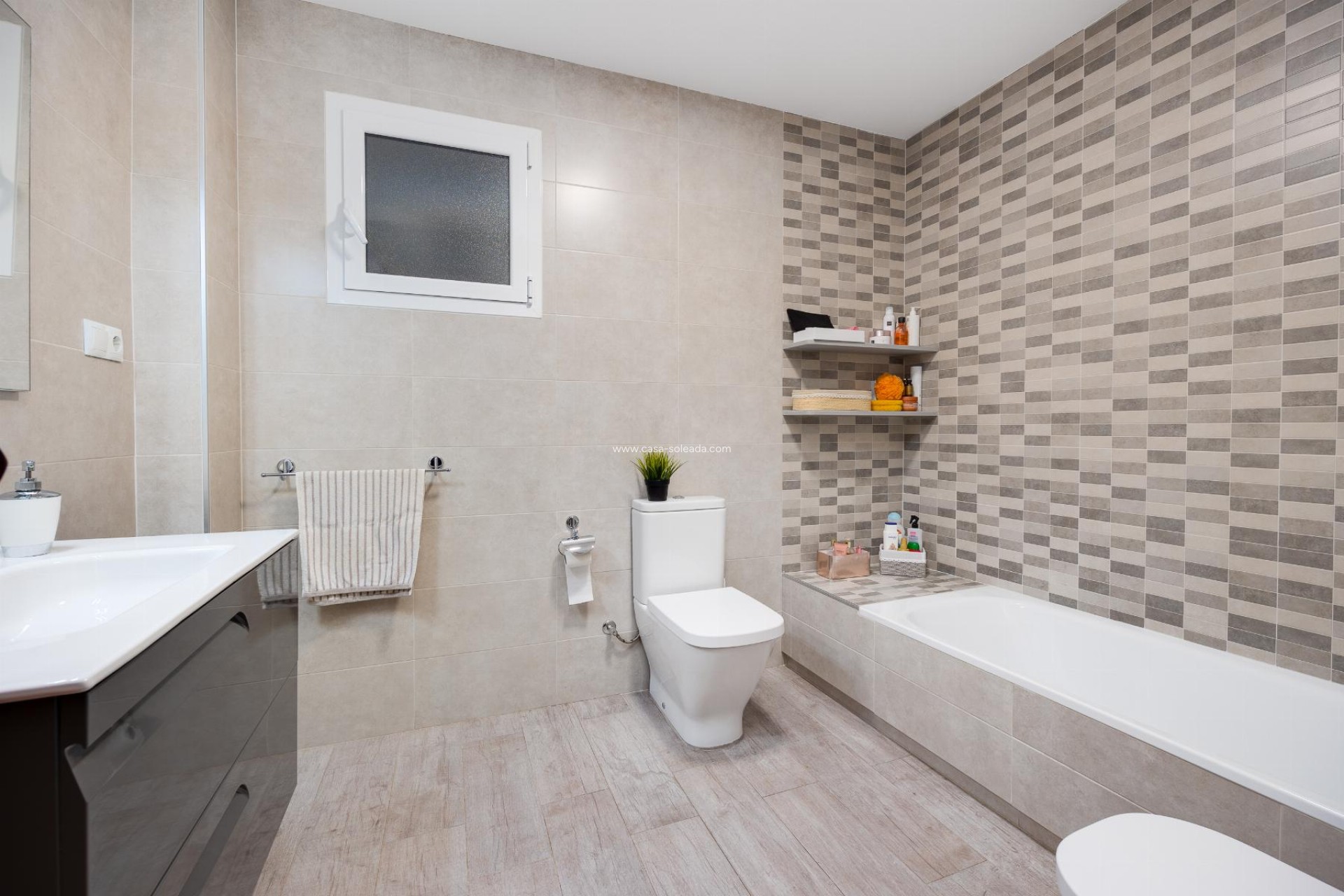 Resale - Apartment / flat - Torrevieja - Costa Blanca