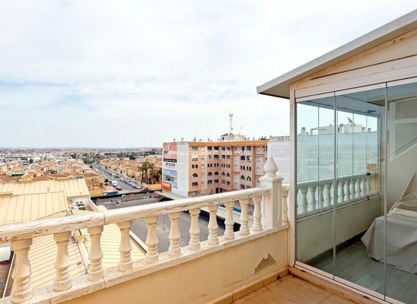 Resale - Apartment / flat - Torrevieja - Costa Blanca