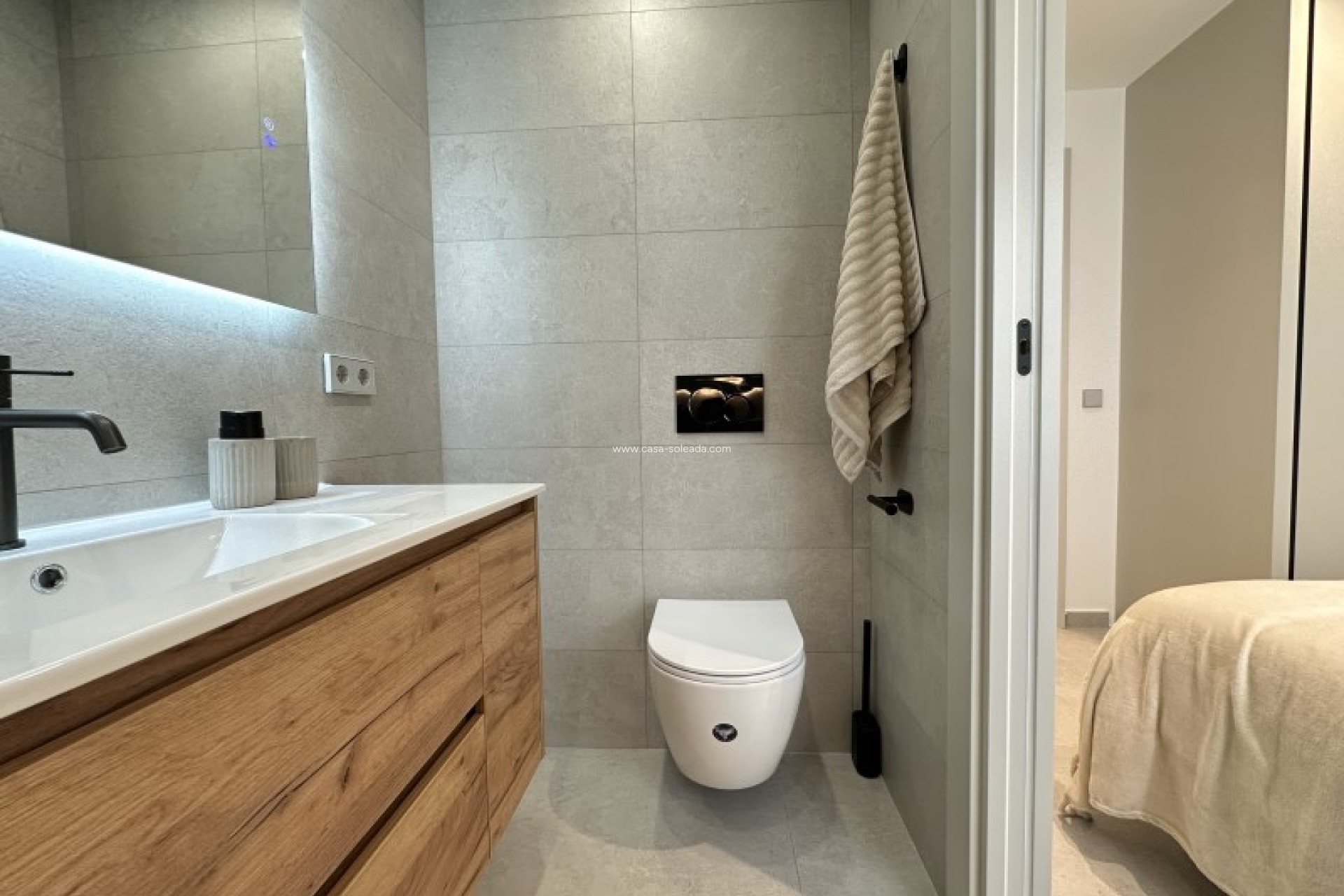Resale - Apartment / flat - Torrevieja - Costa Blanca