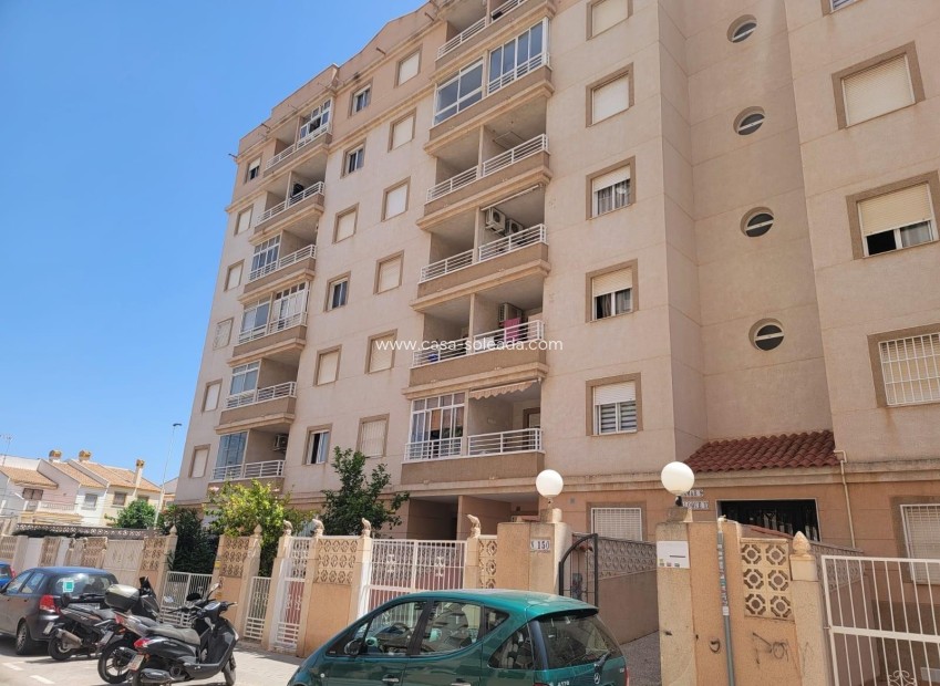 Resale - Apartment / flat - Torrevieja - Nueva Torrevieja