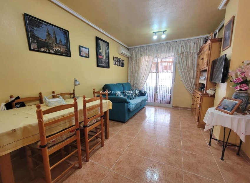 Resale - Apartment / flat - Torrevieja - Nueva Torrevieja