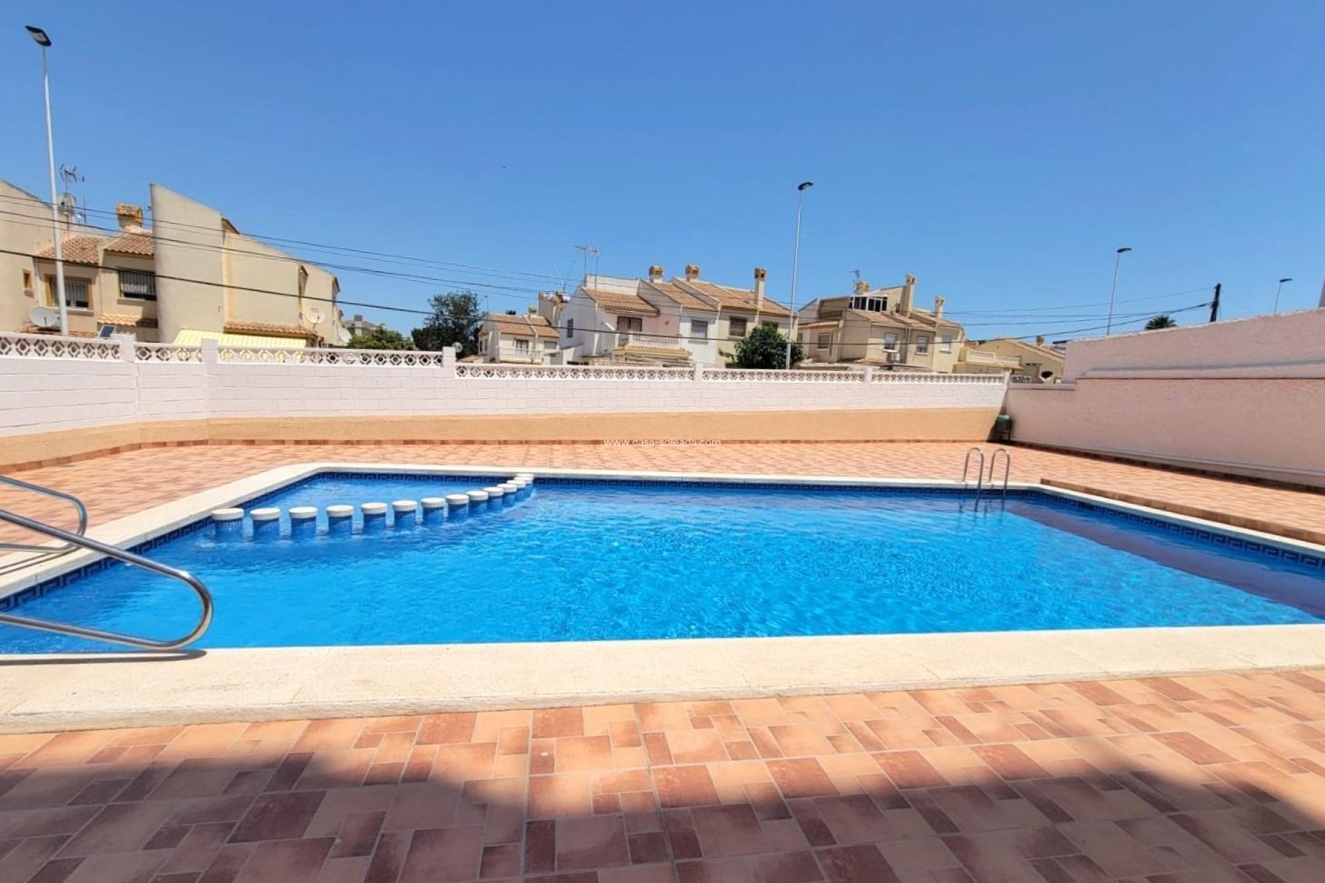 Resale - Apartment / flat - Torrevieja - Nueva Torrevieja