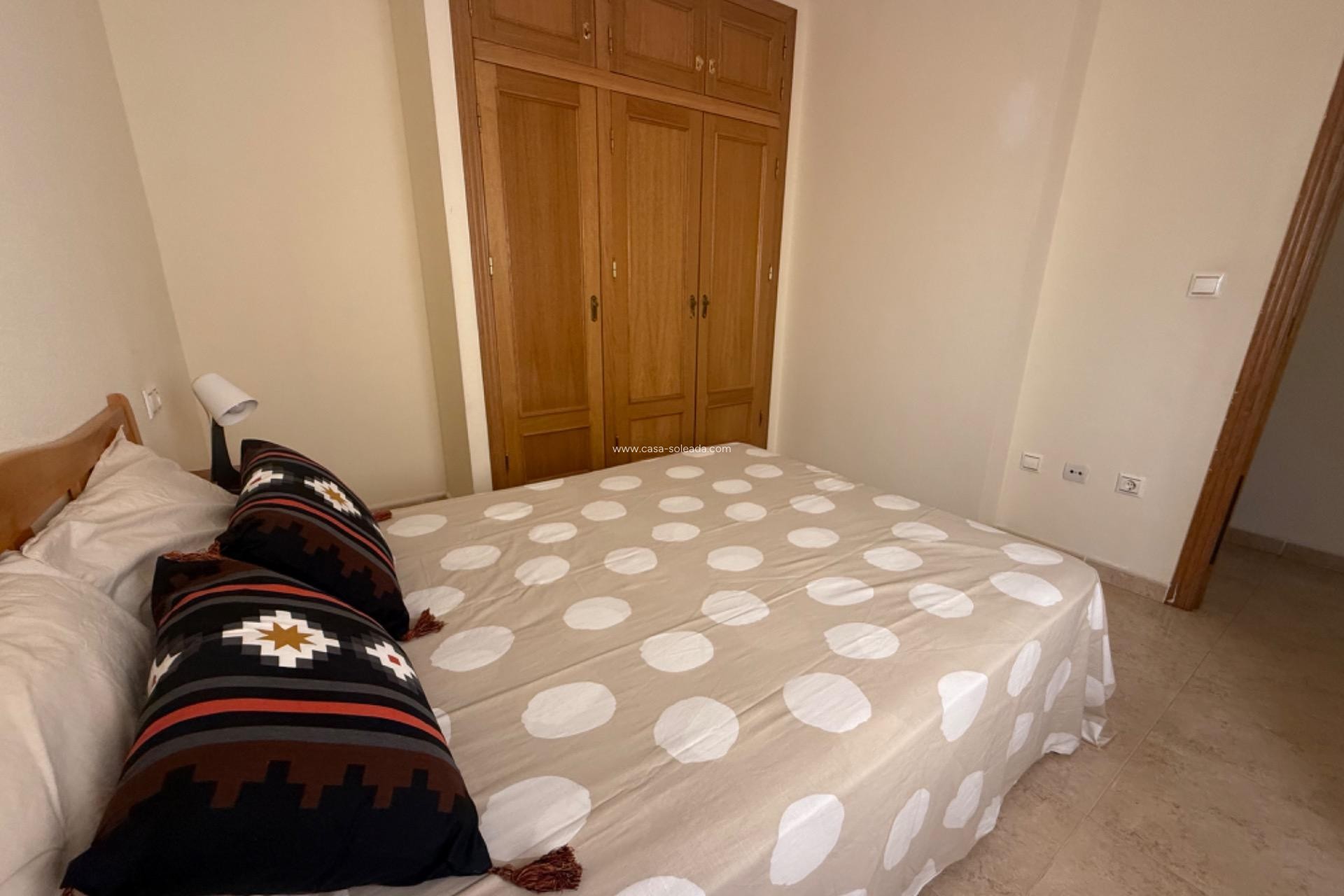 Resale - Apartment / flat - Torrevieja - Playa De Los Naufragos