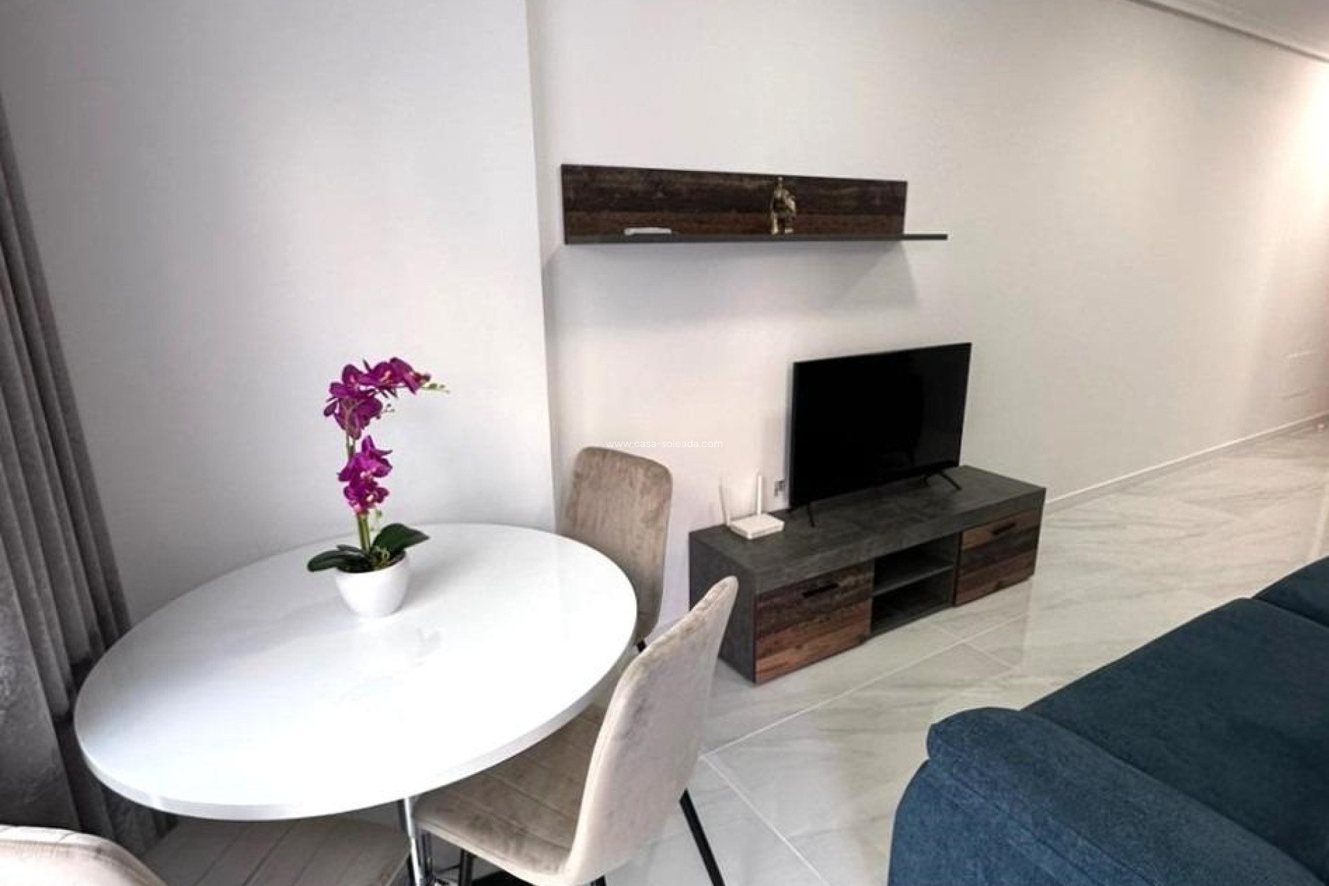 Resale - Apartment / flat - Torrevieja - Playa del Cura