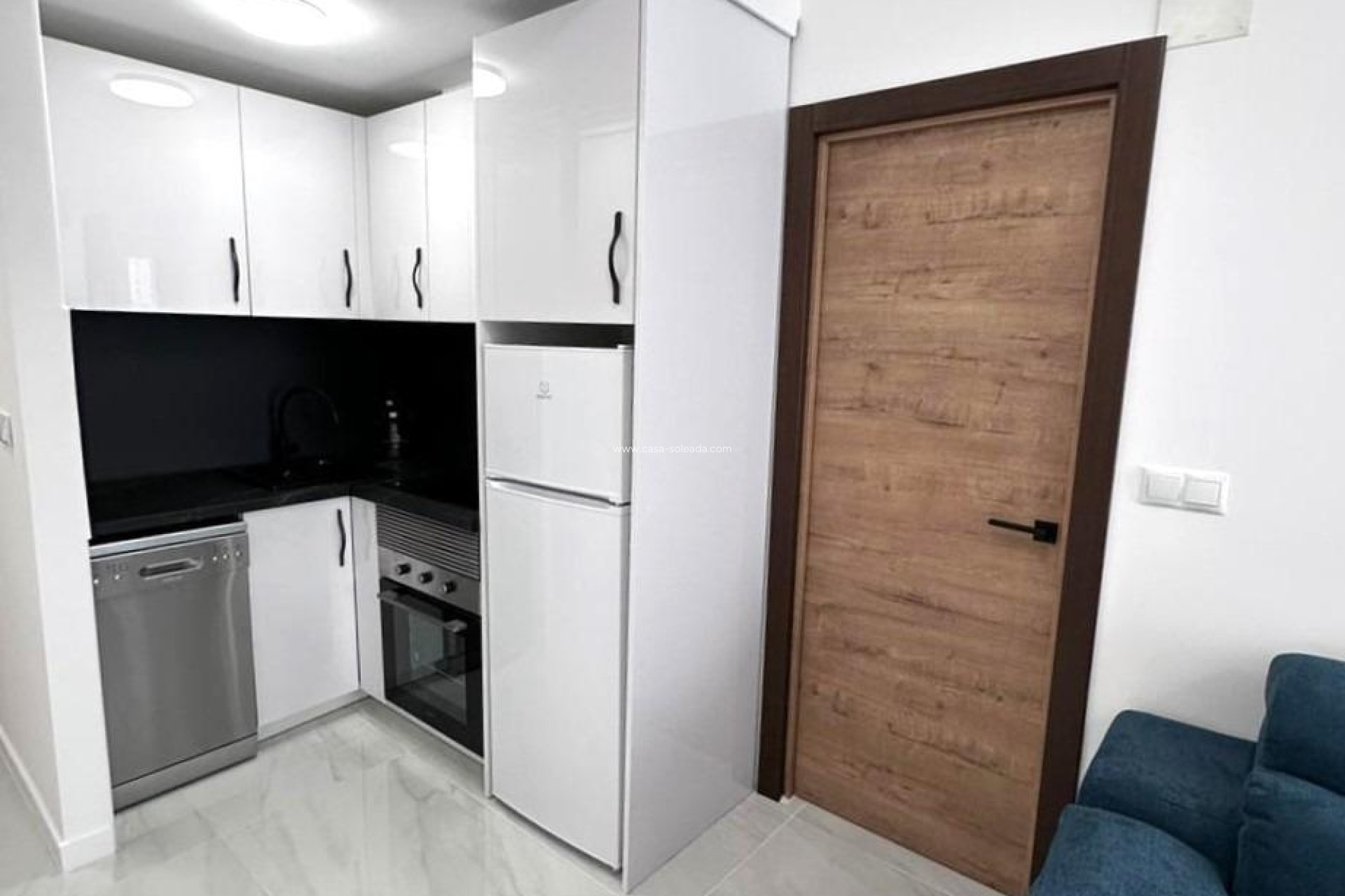 Resale - Apartment / flat - Torrevieja - Playa del Cura
