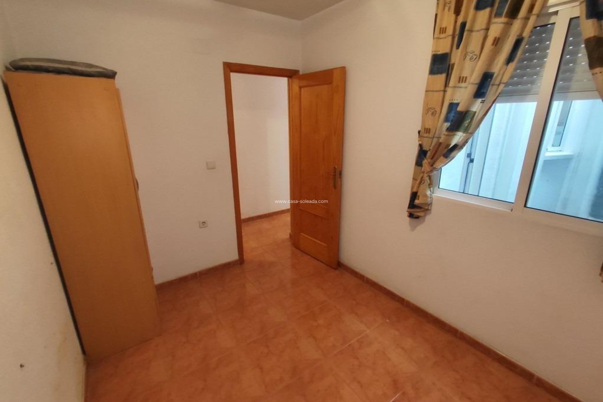 Resale - Apartment / flat - Torrevieja - Playa del Cura