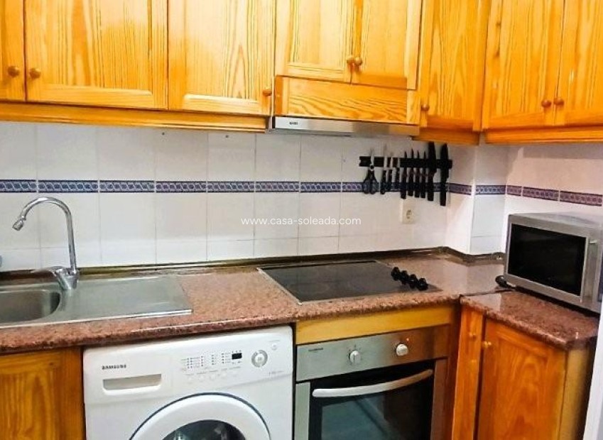 Resale - Apartment / flat - Torrevieja - Playa del Cura