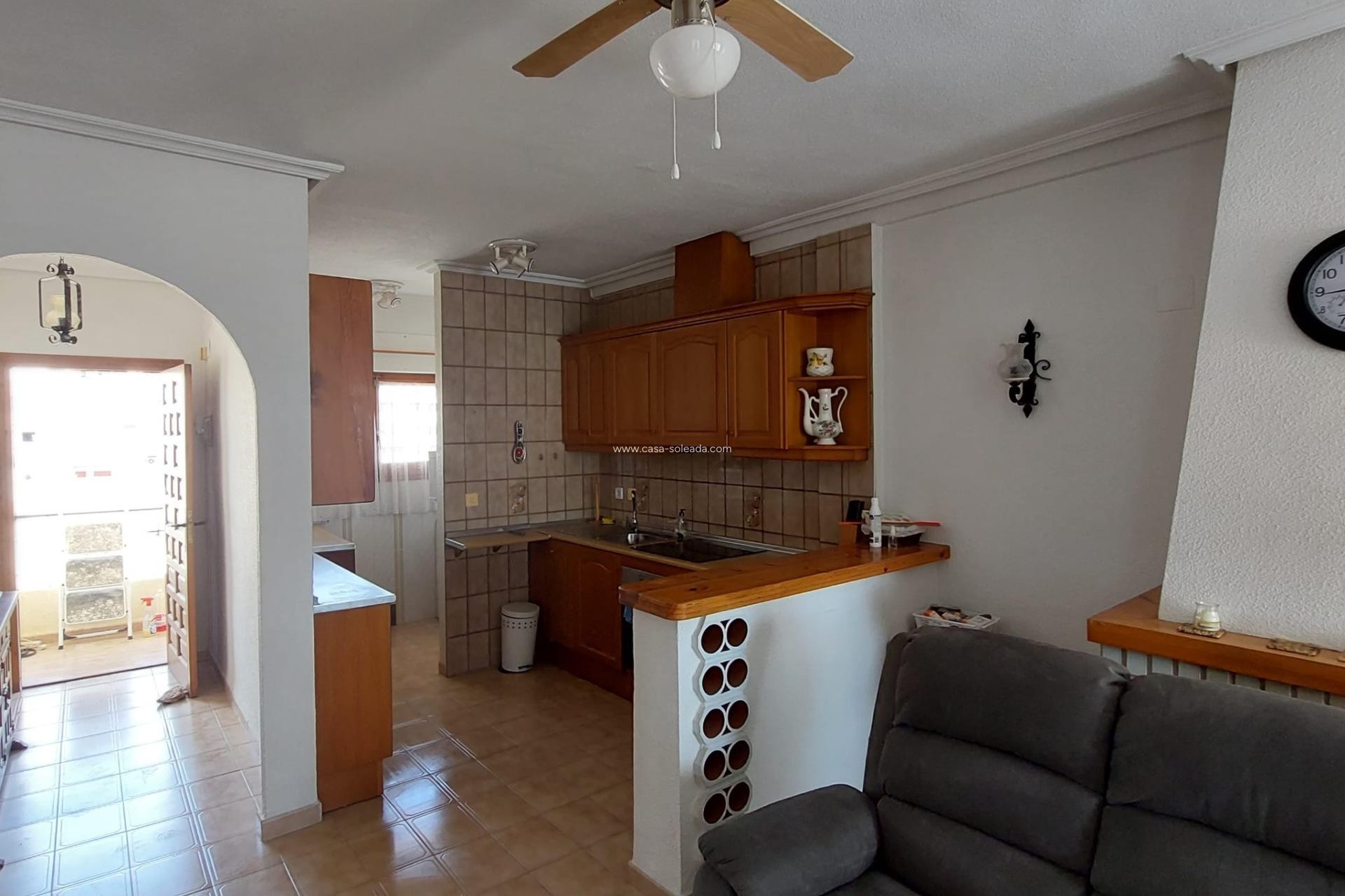 Resale - Apartment / flat - Torrevieja - Punta Prima