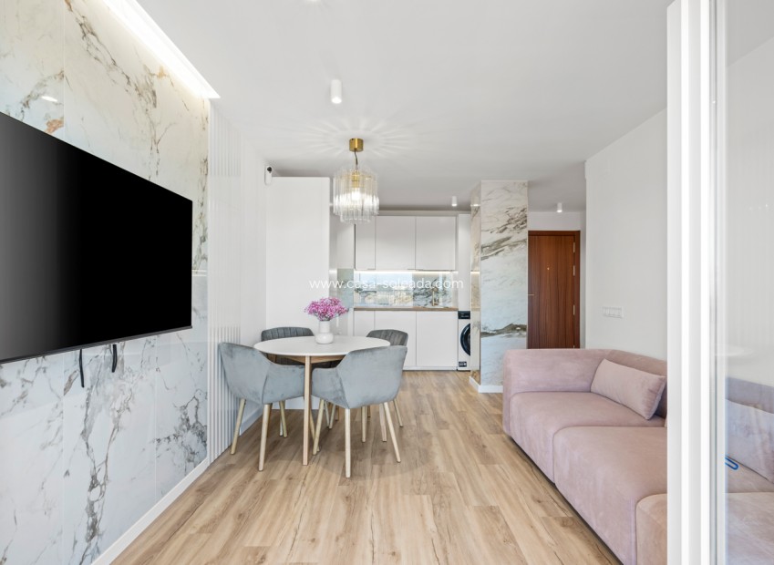 Resale - Apartment / flat - Torrevieja - Rocio del mar