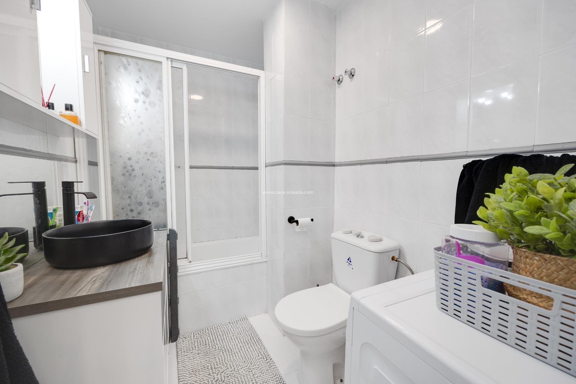 Resale - Apartment / flat - Torrevieja - San Luis