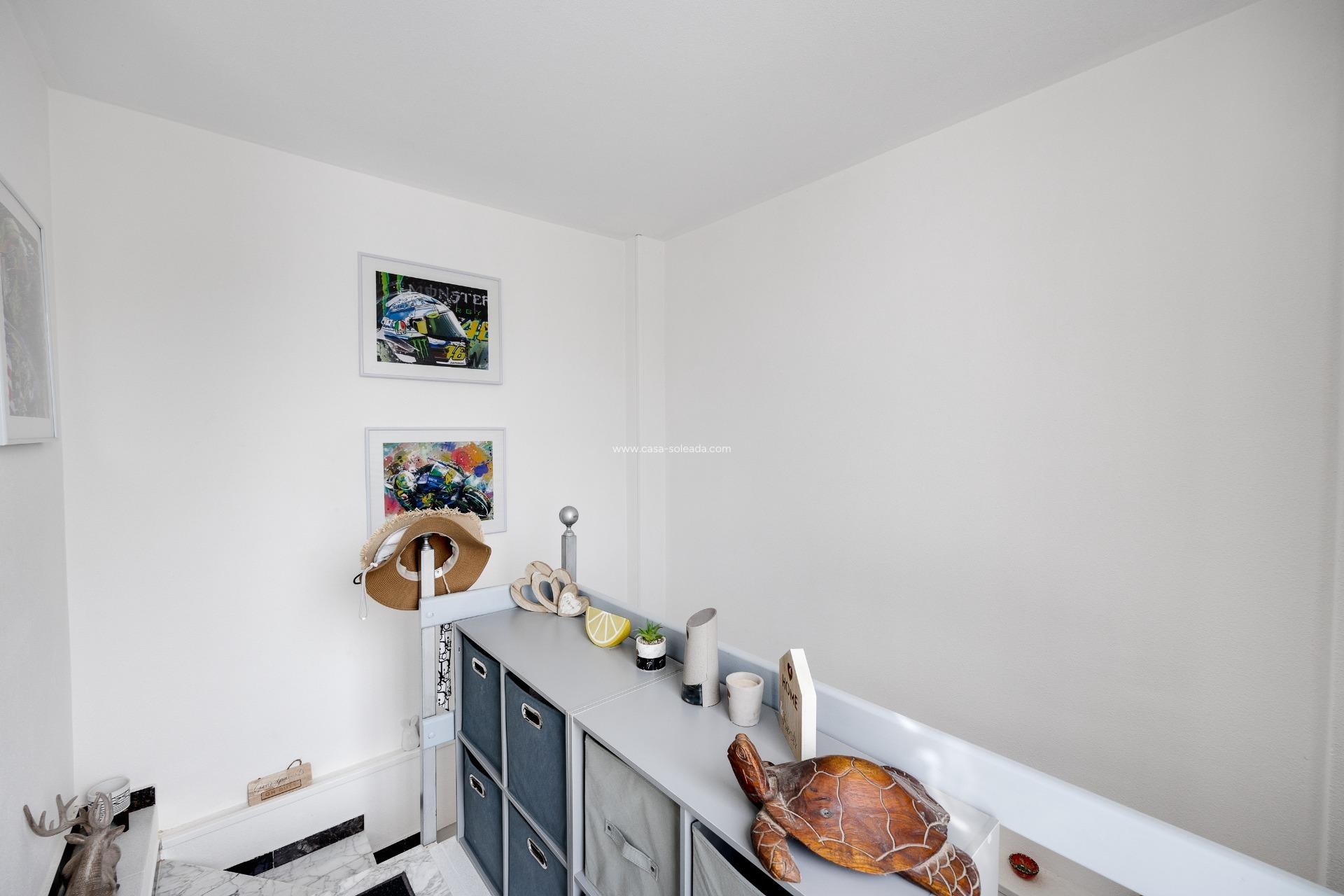 Resale - Apartment / flat - Torrevieja - San Luis