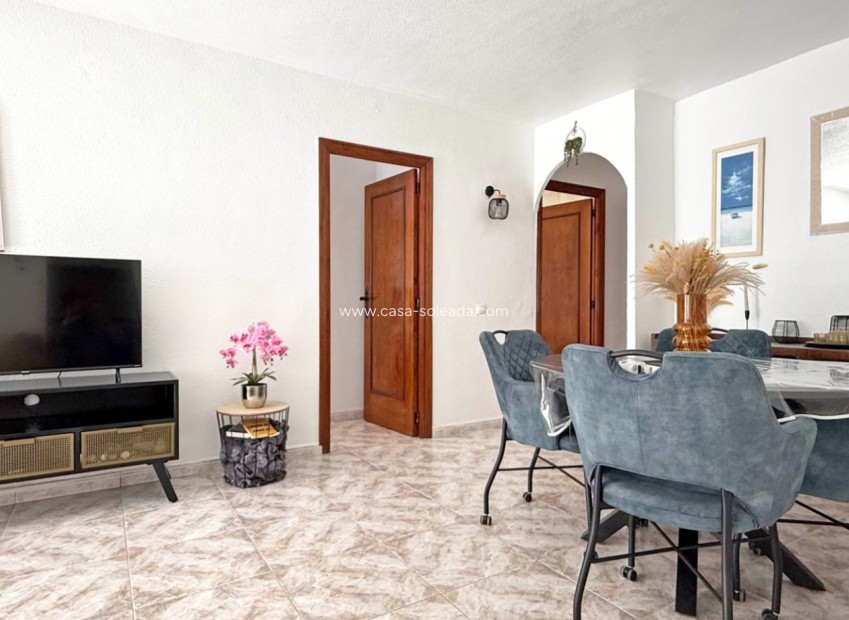 Resale - Apartment / flat - Torrevieja - Torreblanca