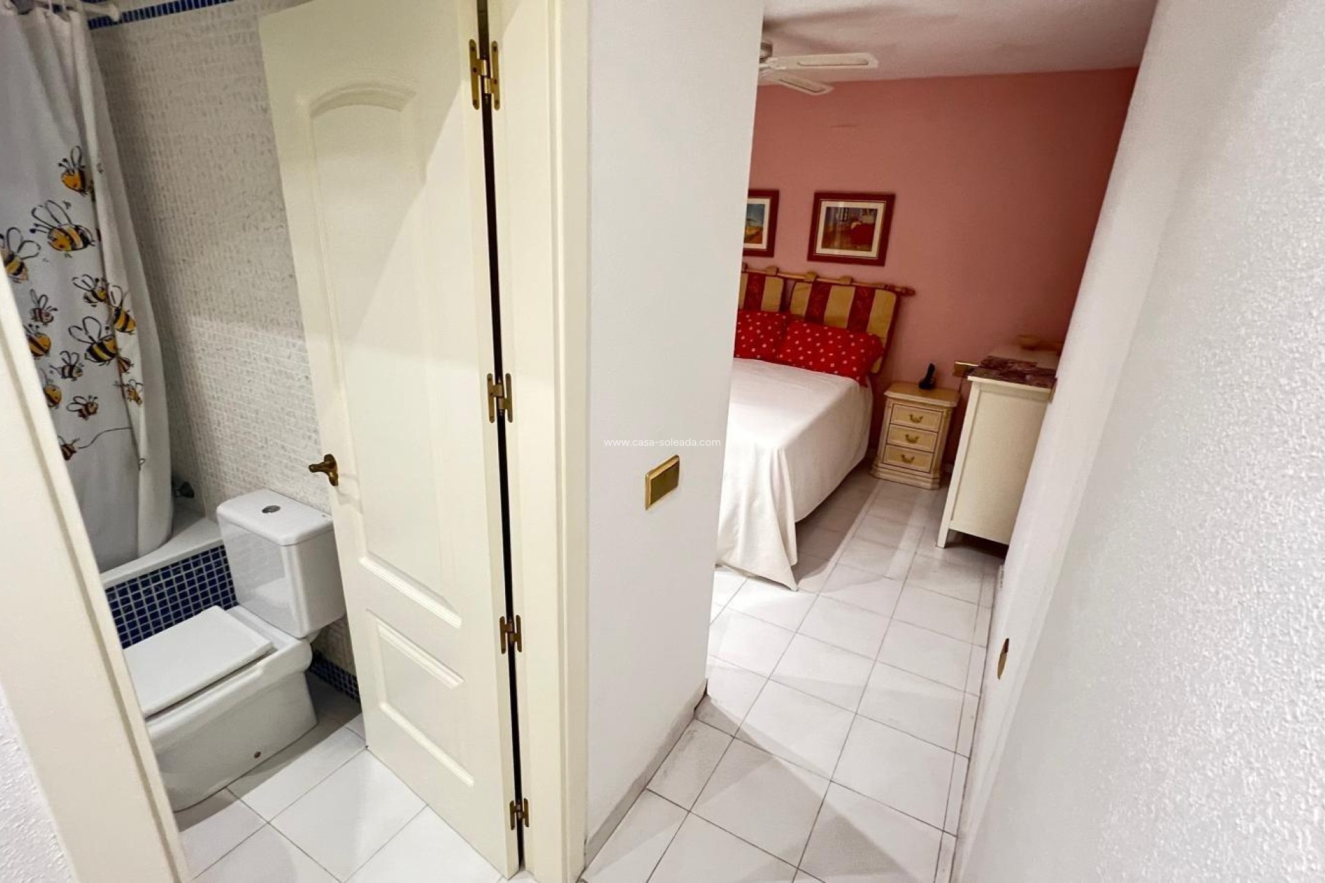 Resale - Apartment / flat - Torrevieja