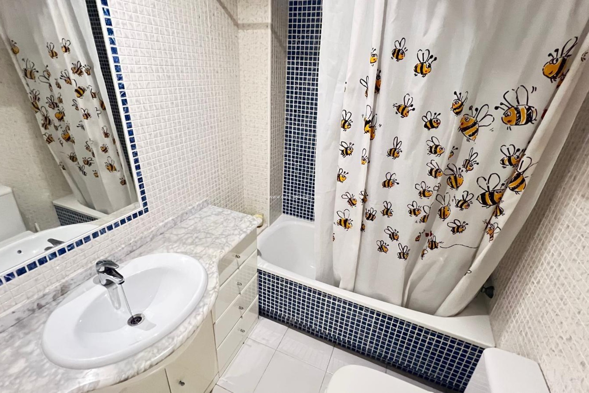 Resale - Apartment / flat - Torrevieja