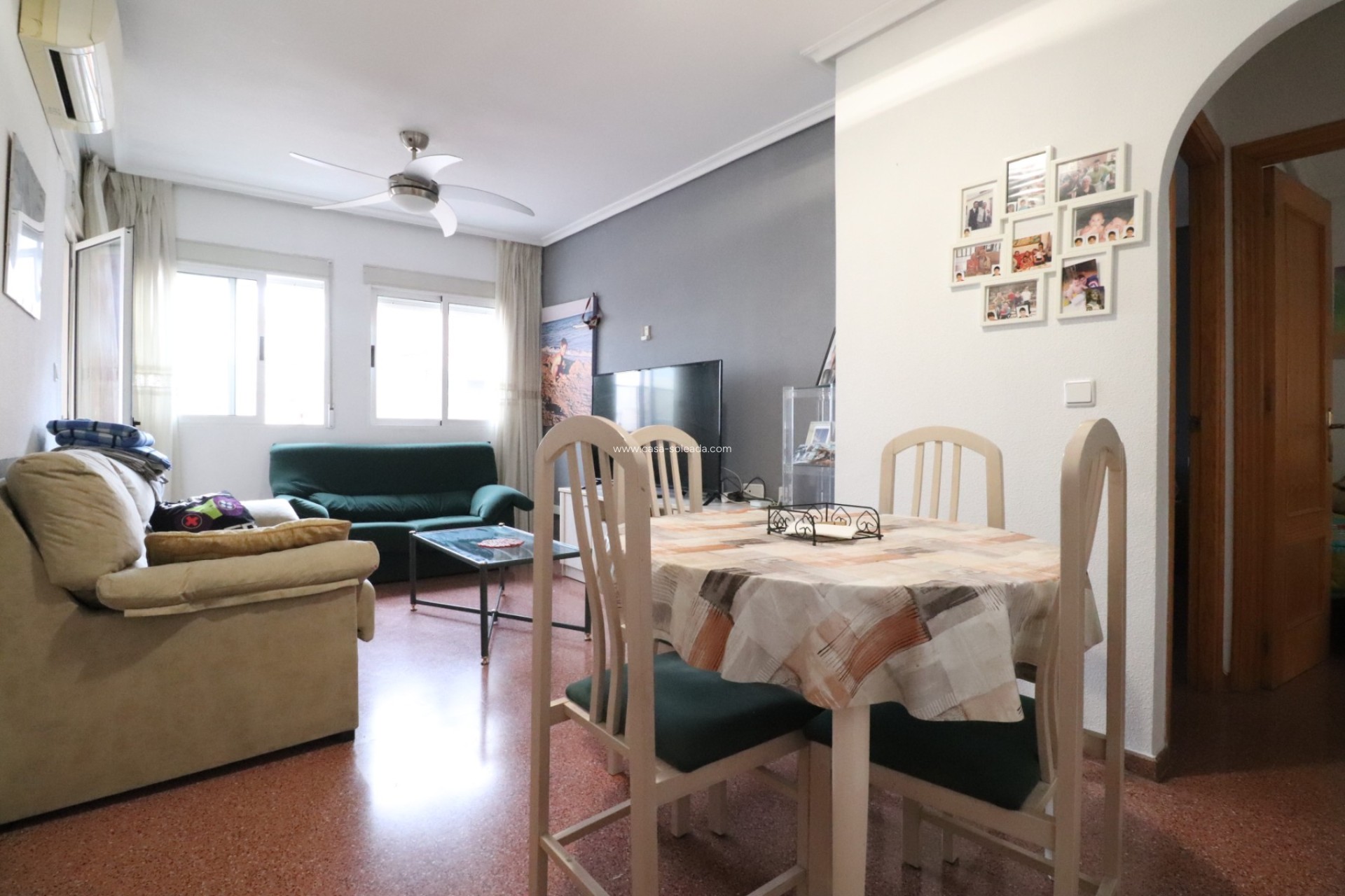 Resale - Apartment / flat - Torrevieja