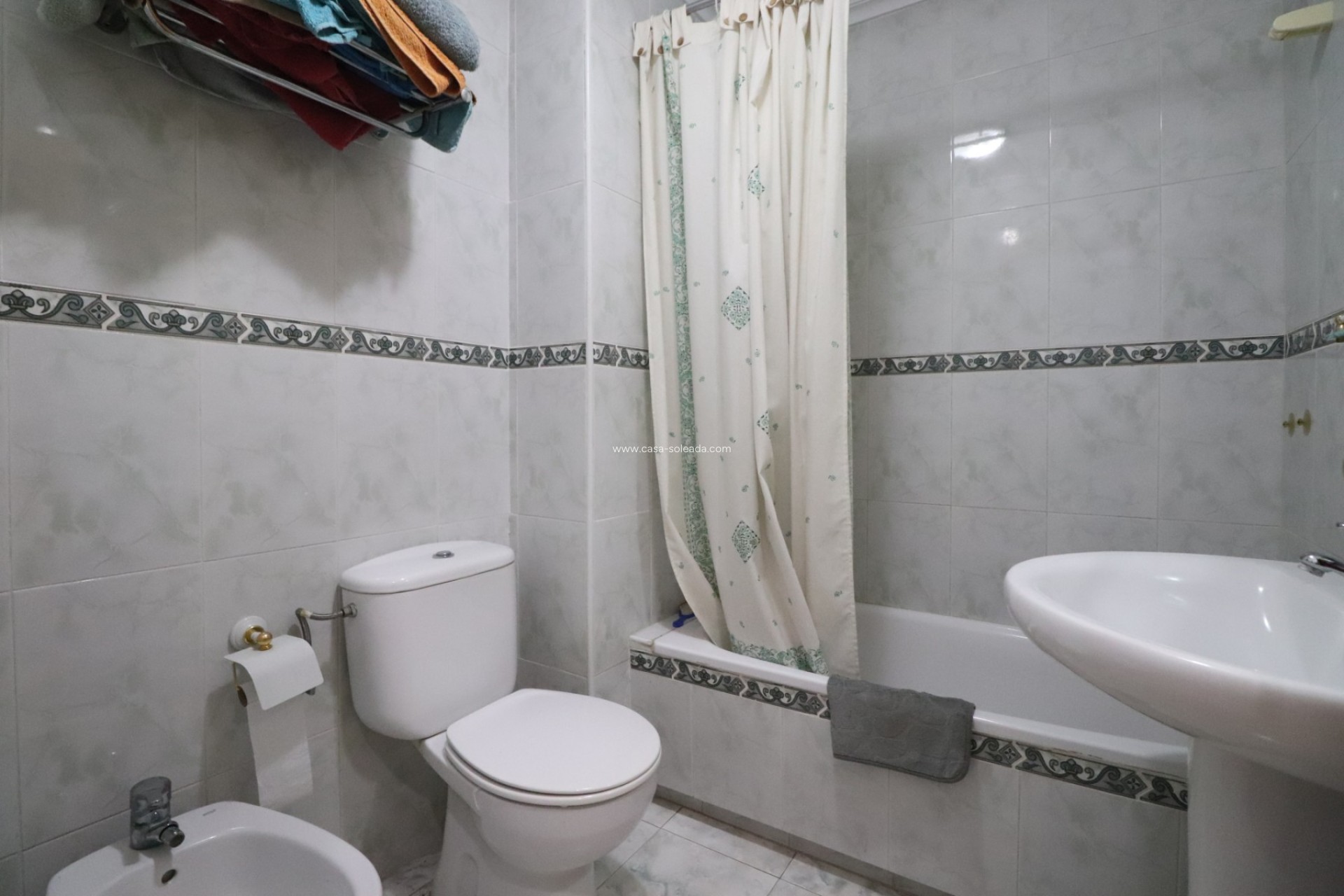 Resale - Apartment / flat - Torrevieja