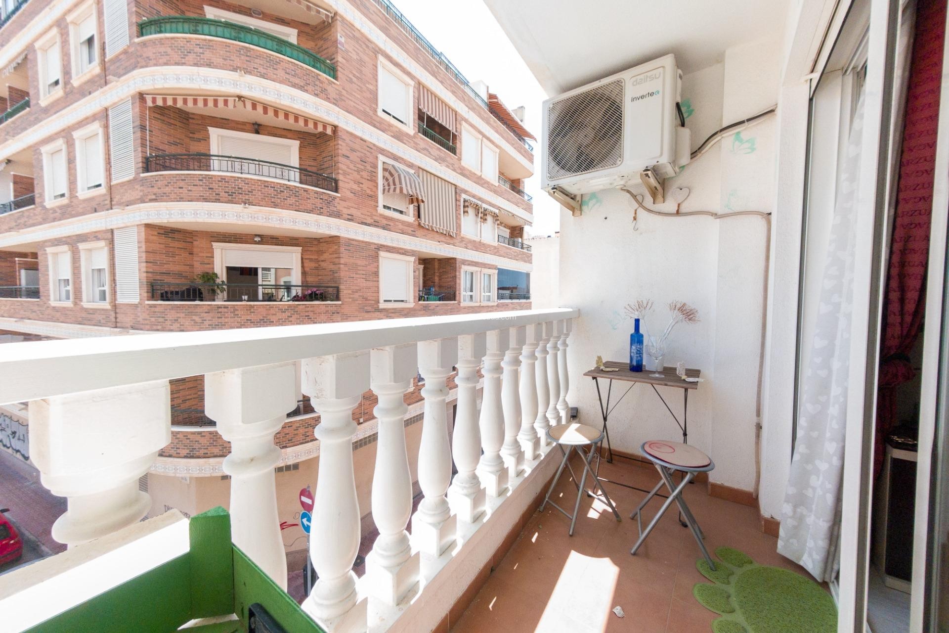 Resale - Apartment / flat - Torrevieja