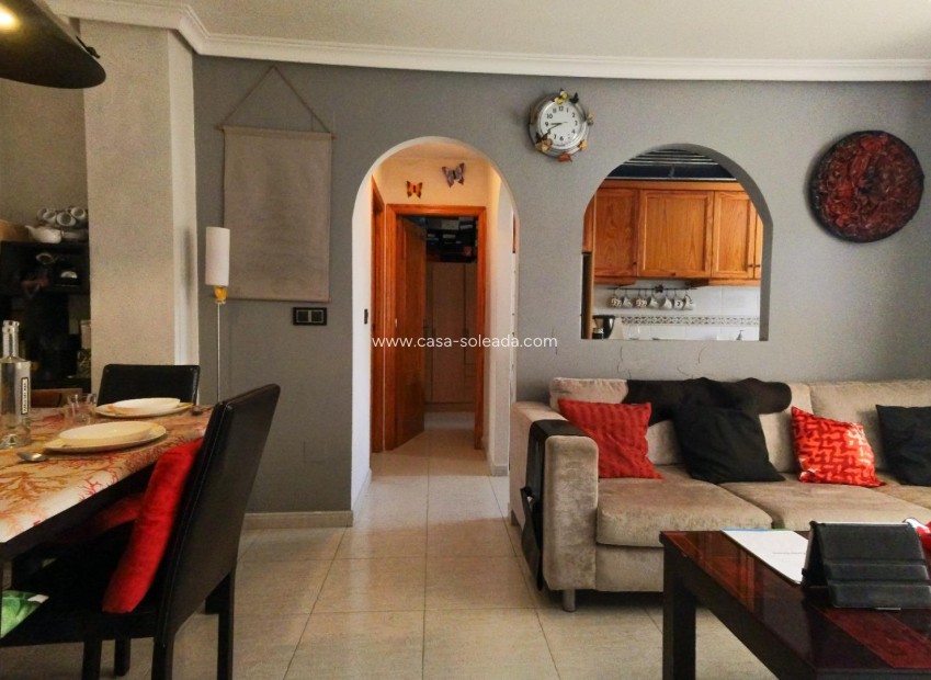 Resale - Apartment / flat - Torrevieja