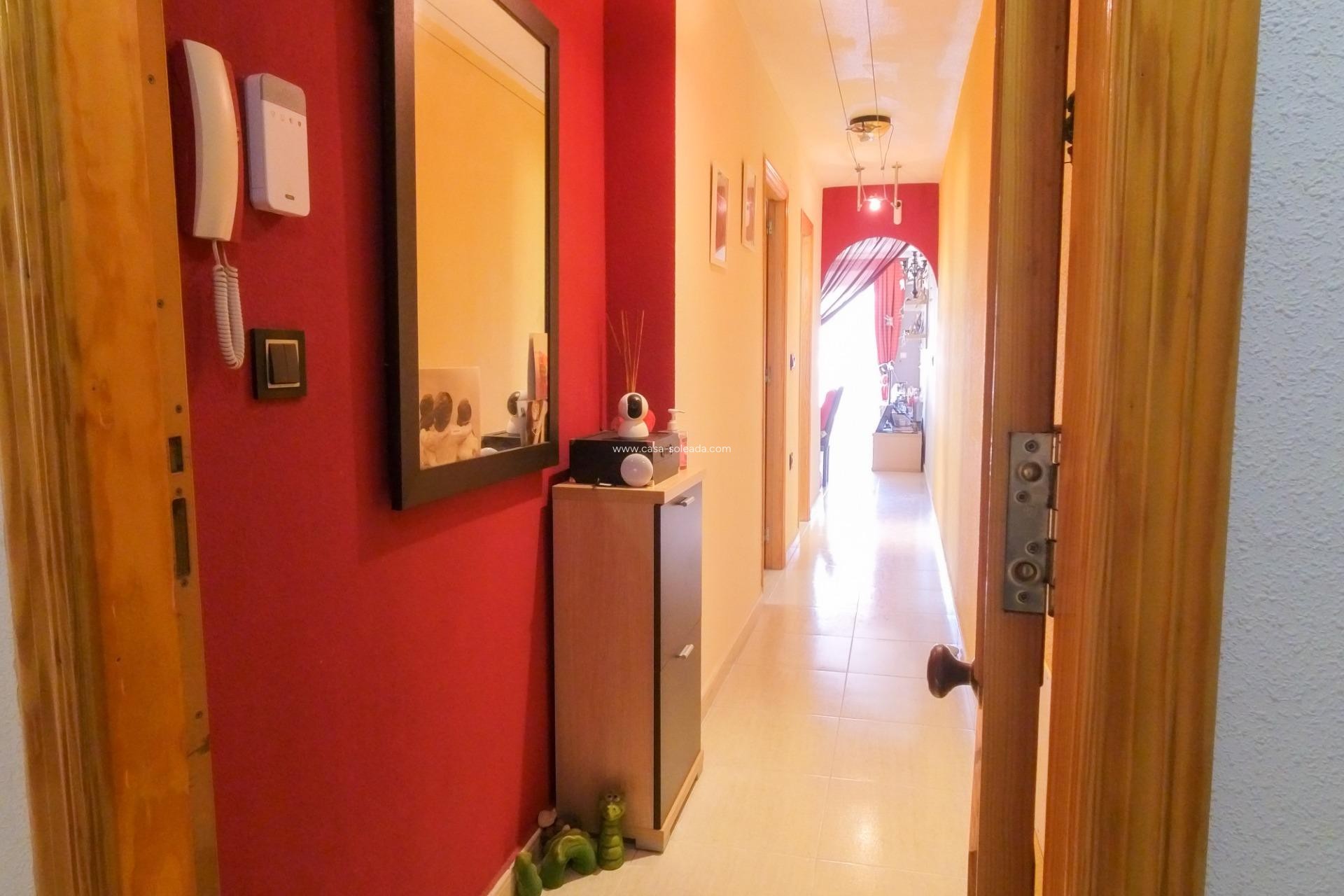 Resale - Apartment / flat - Torrevieja