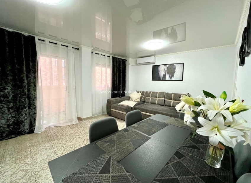 Resale - Apartment / flat - Torrevieja