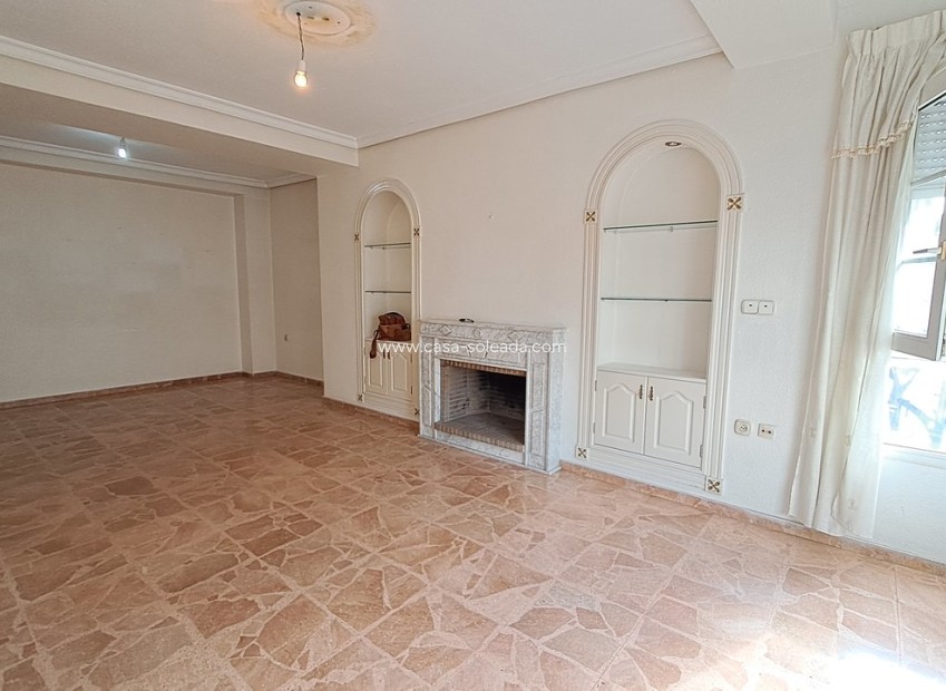 Resale - Apartment / flat - Torrevieja